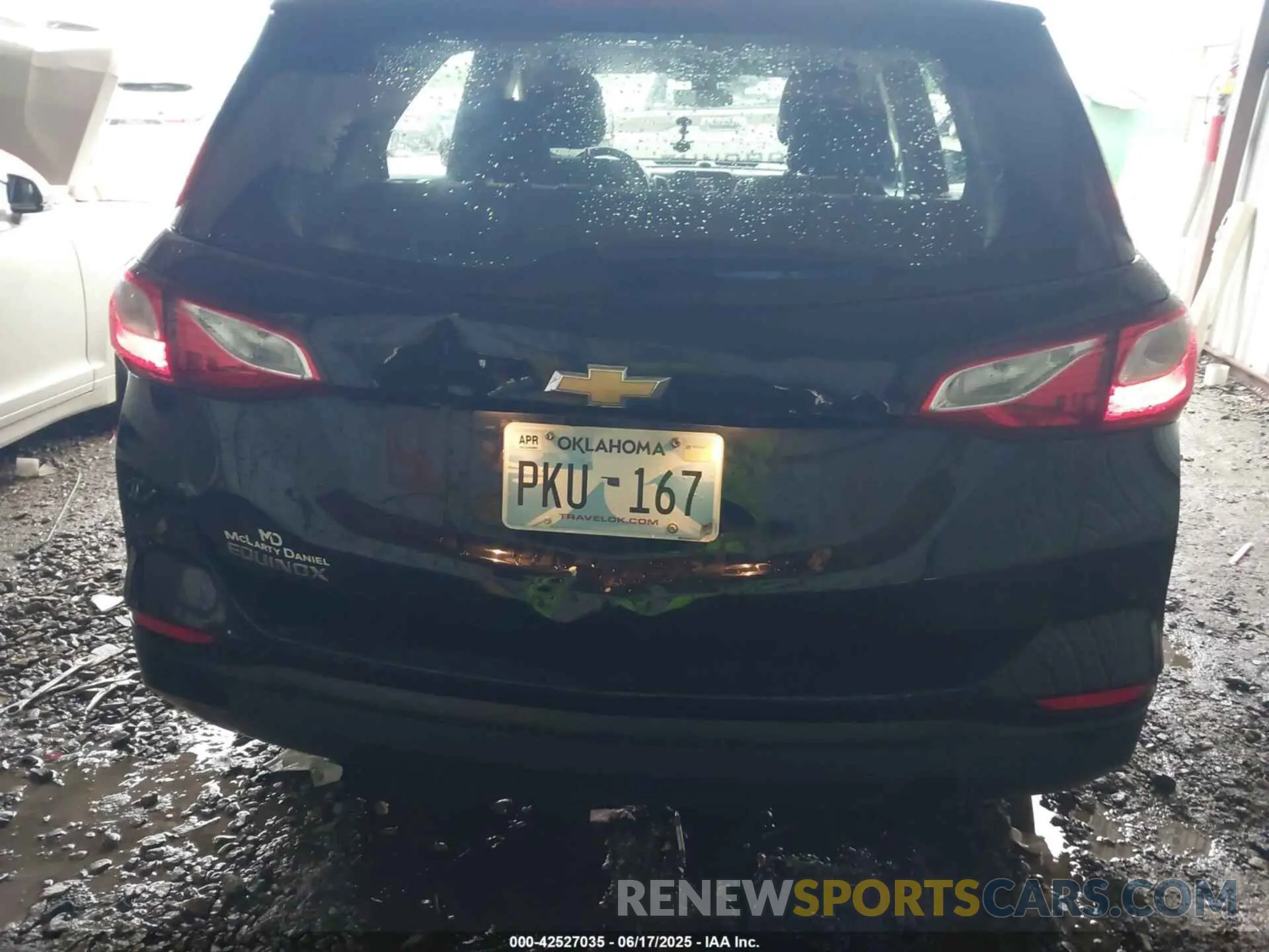 6 Photograph of a damaged car 3GNAXHEV5LS683207 CHEVROLET EQUINOX 2020