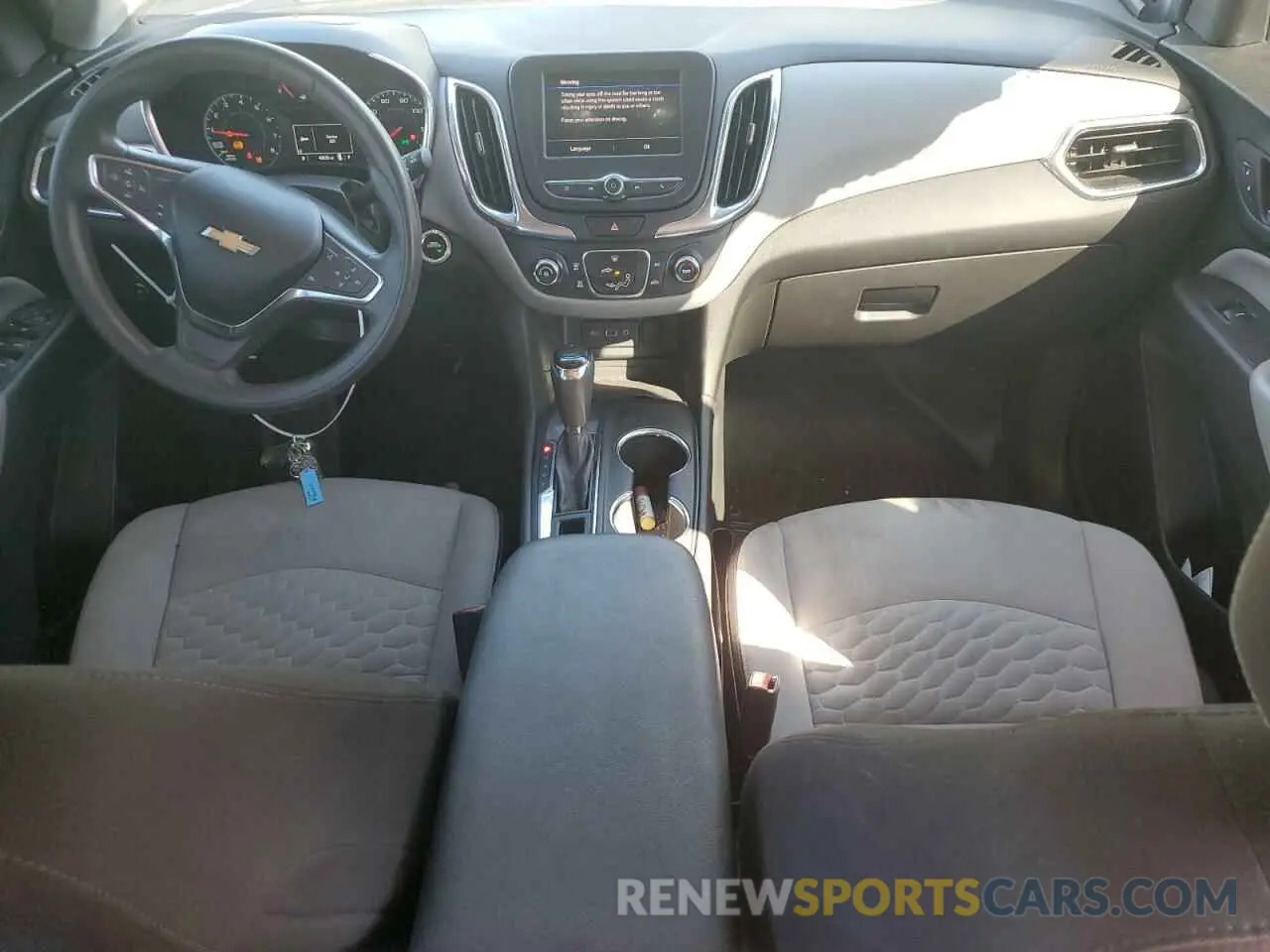 8 Photograph of a damaged car 3GNAXHEV5LS736925 CHEVROLET EQUINOX 2020