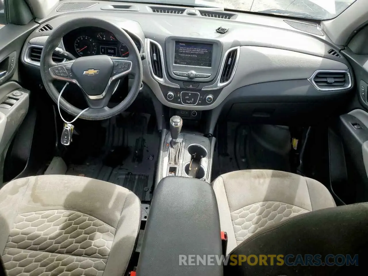 8 Photograph of a damaged car 3GNAXHEV6LS605938 CHEVROLET EQUINOX 2020