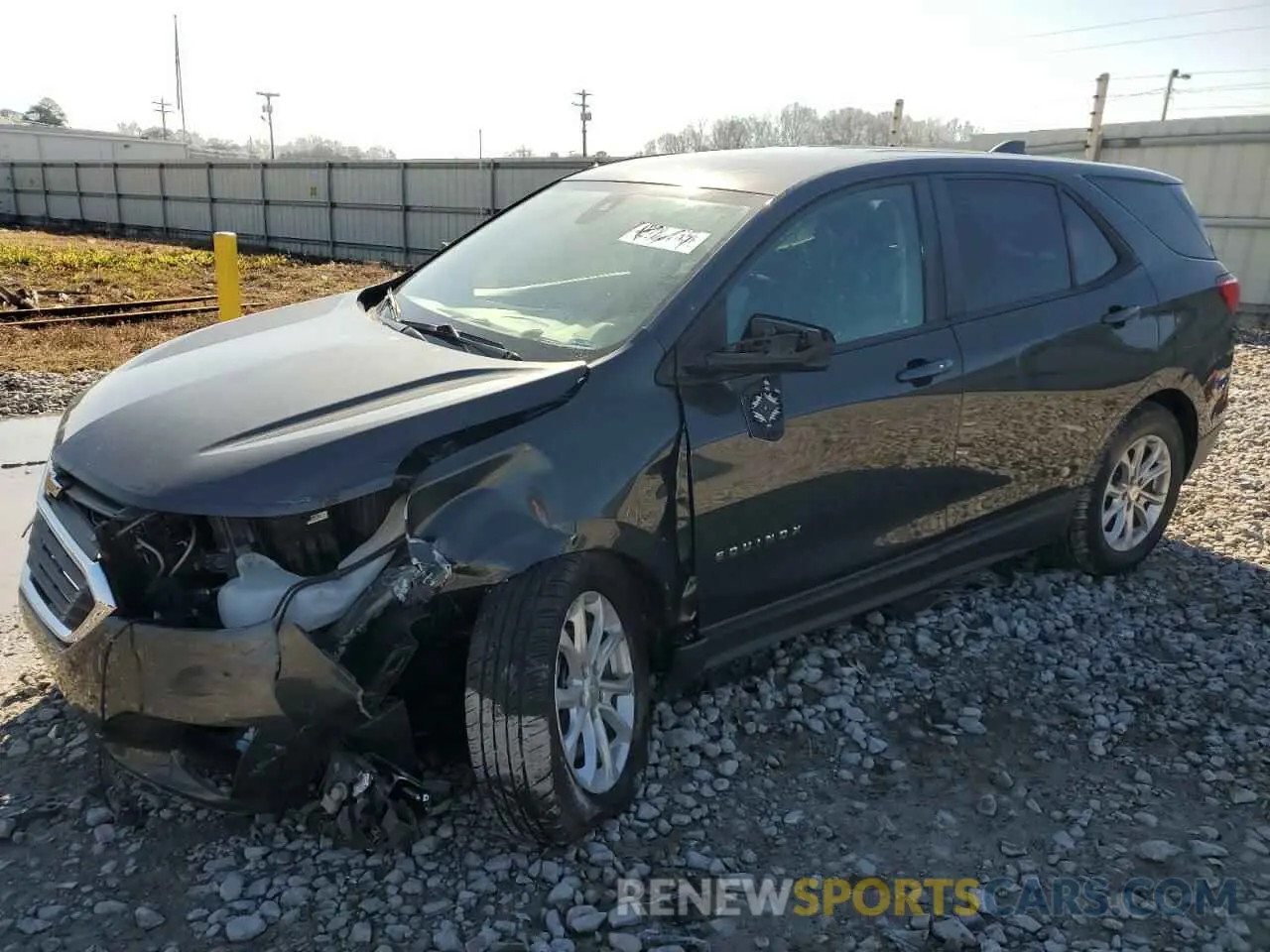 1 Photograph of a damaged car 3GNAXHEV6LS607818 CHEVROLET EQUINOX 2020
