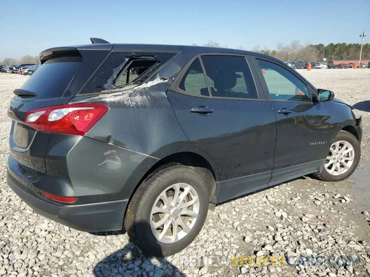 3 Photograph of a damaged car 3GNAXHEV6LS607818 CHEVROLET EQUINOX 2020