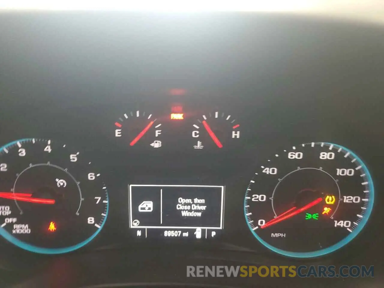 9 Photograph of a damaged car 3GNAXHEV6LS724170 CHEVROLET EQUINOX 2020