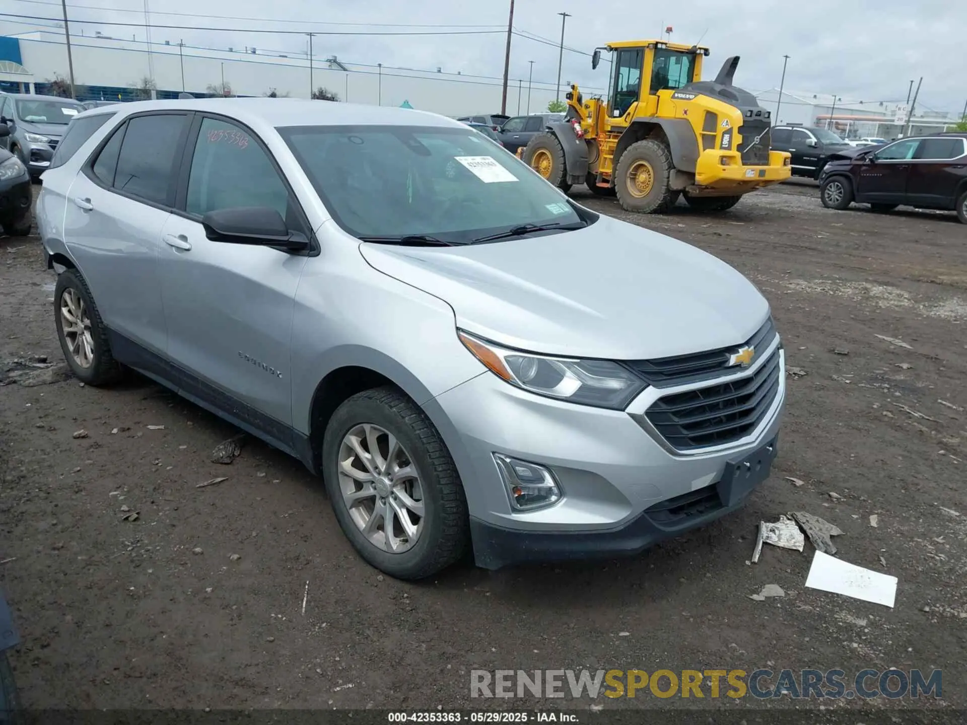 1 Photograph of a damaged car 3GNAXHEV7LS503600 CHEVROLET EQUINOX 2020