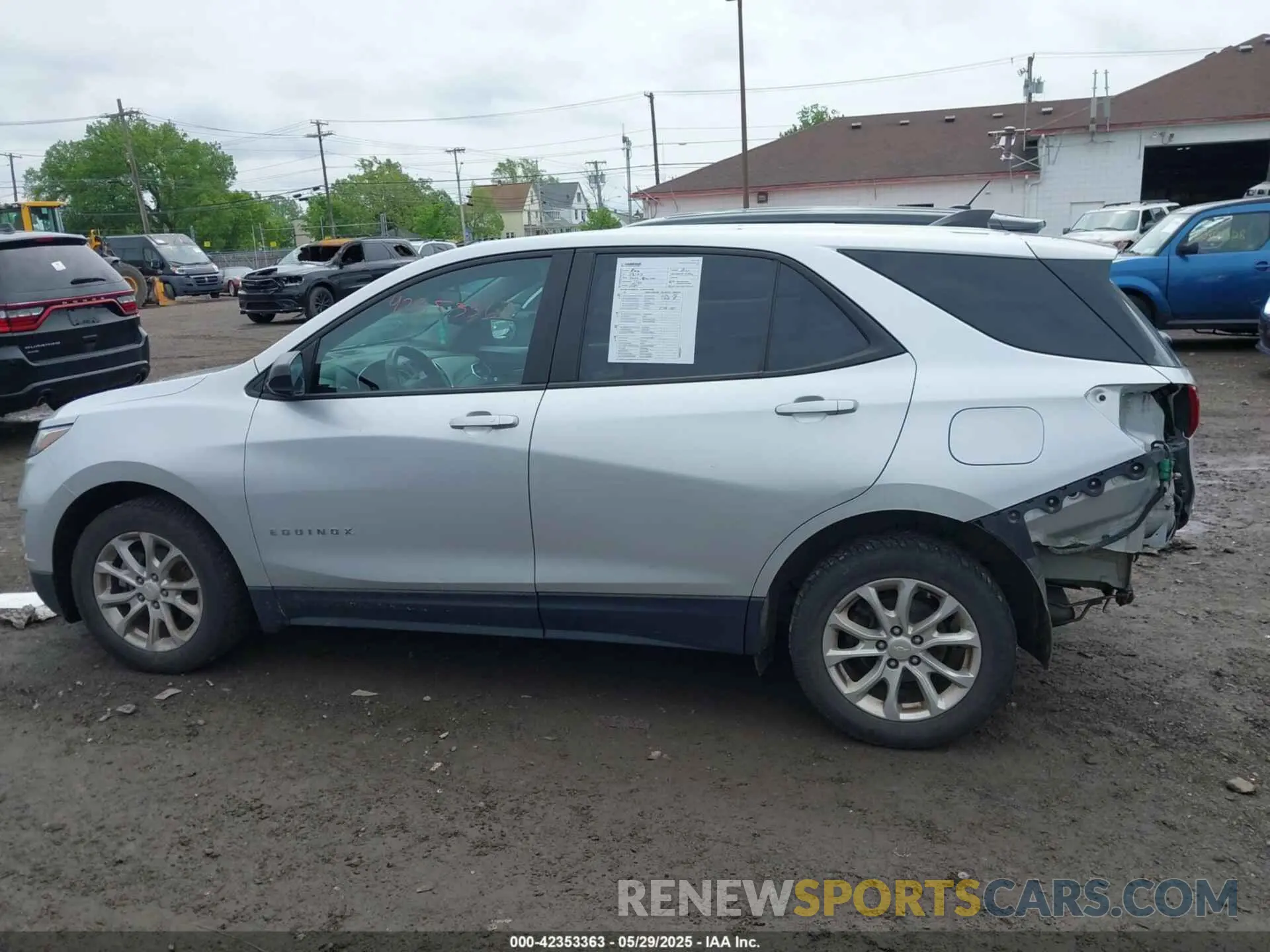 14 Photograph of a damaged car 3GNAXHEV7LS503600 CHEVROLET EQUINOX 2020