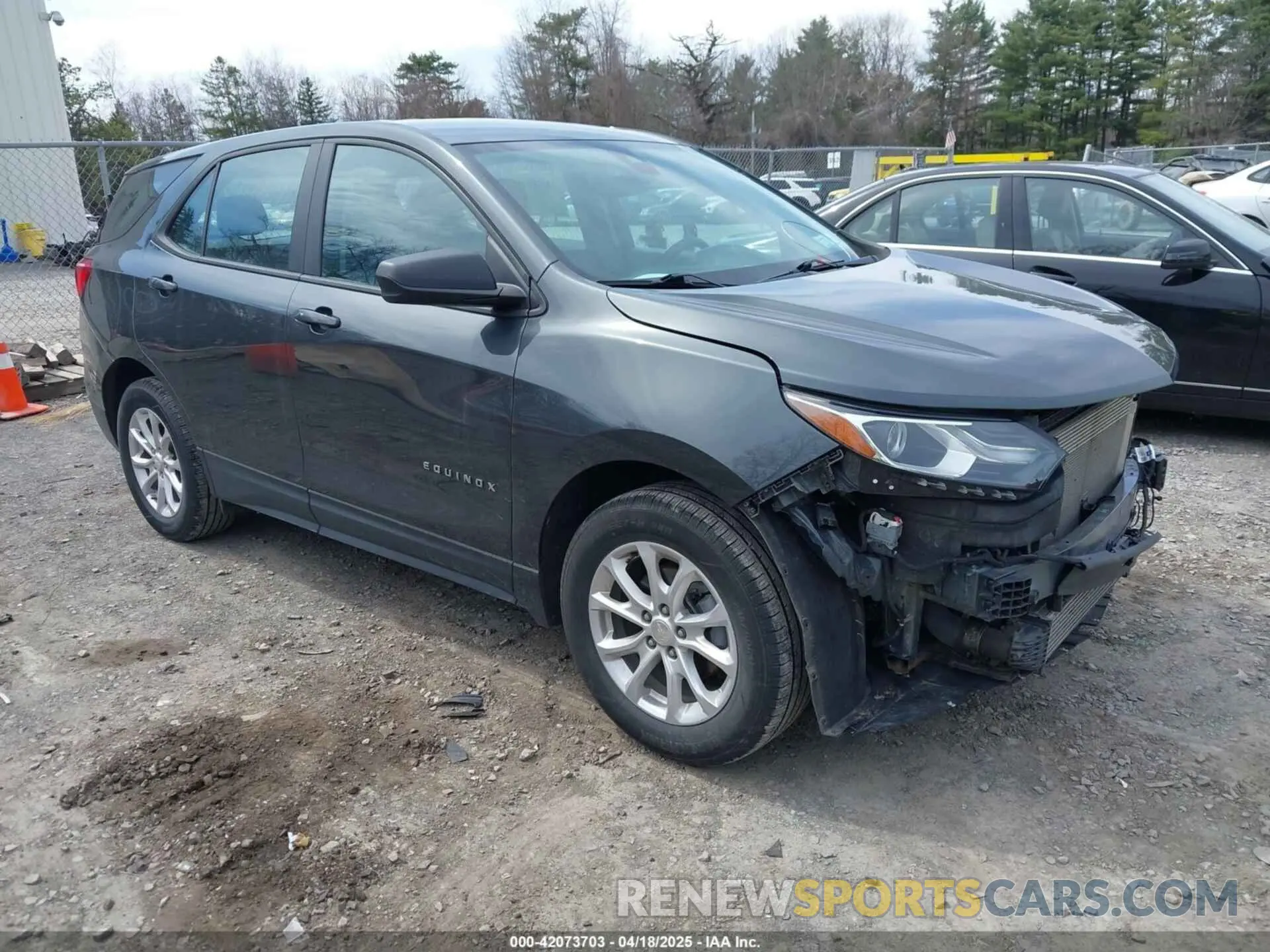 1 Photograph of a damaged car 3GNAXHEV7LS506237 CHEVROLET EQUINOX 2020