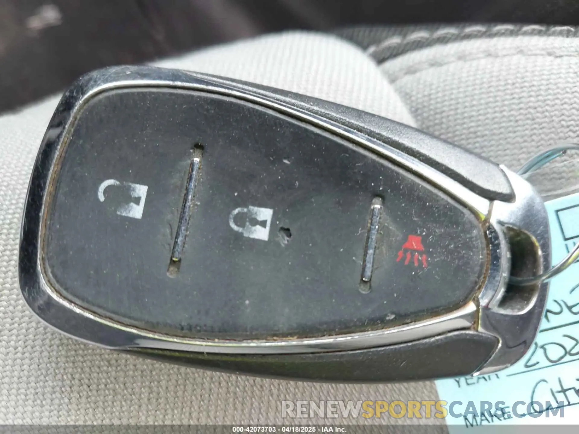 11 Photograph of a damaged car 3GNAXHEV7LS506237 CHEVROLET EQUINOX 2020