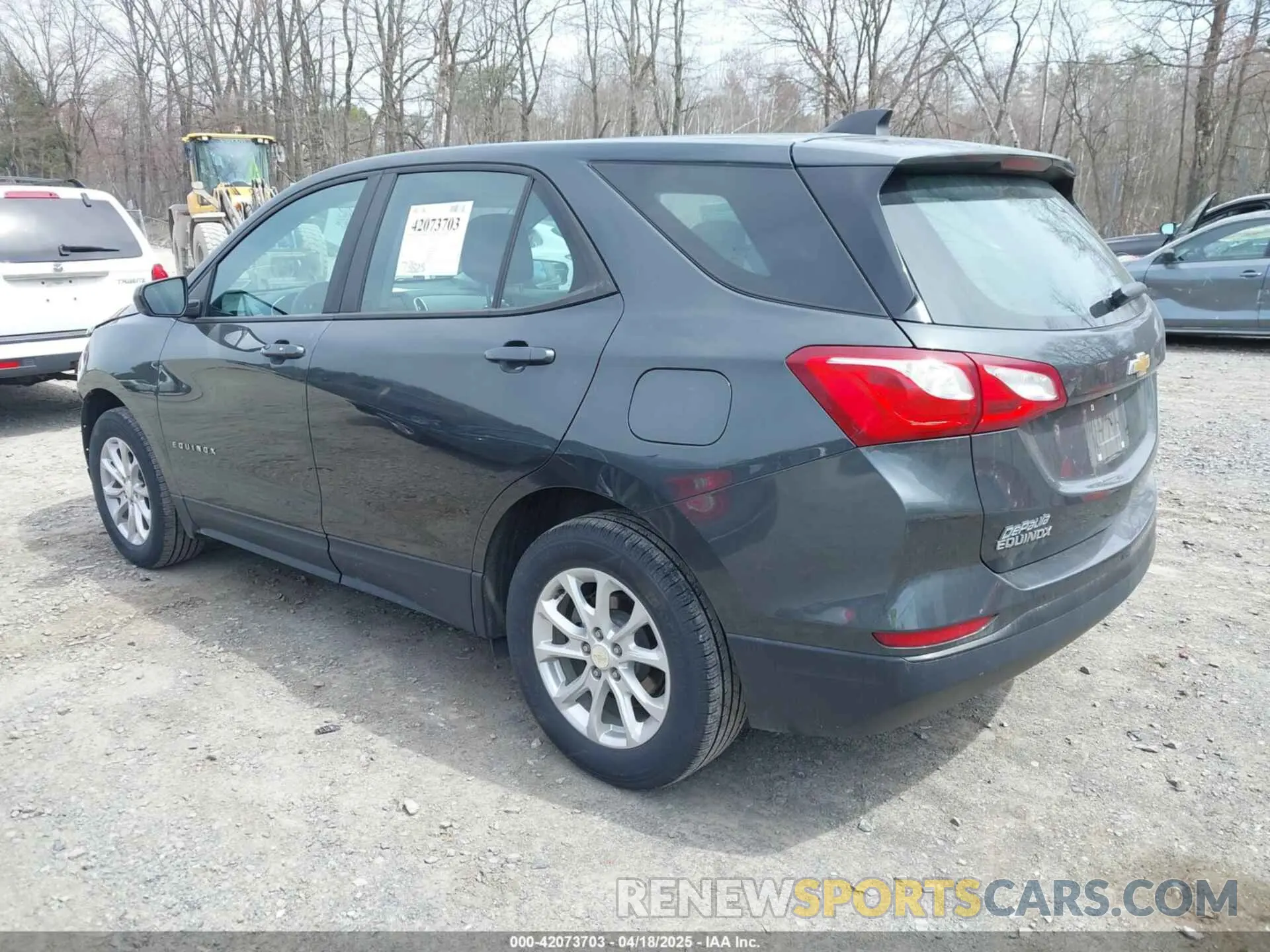 3 Photograph of a damaged car 3GNAXHEV7LS506237 CHEVROLET EQUINOX 2020