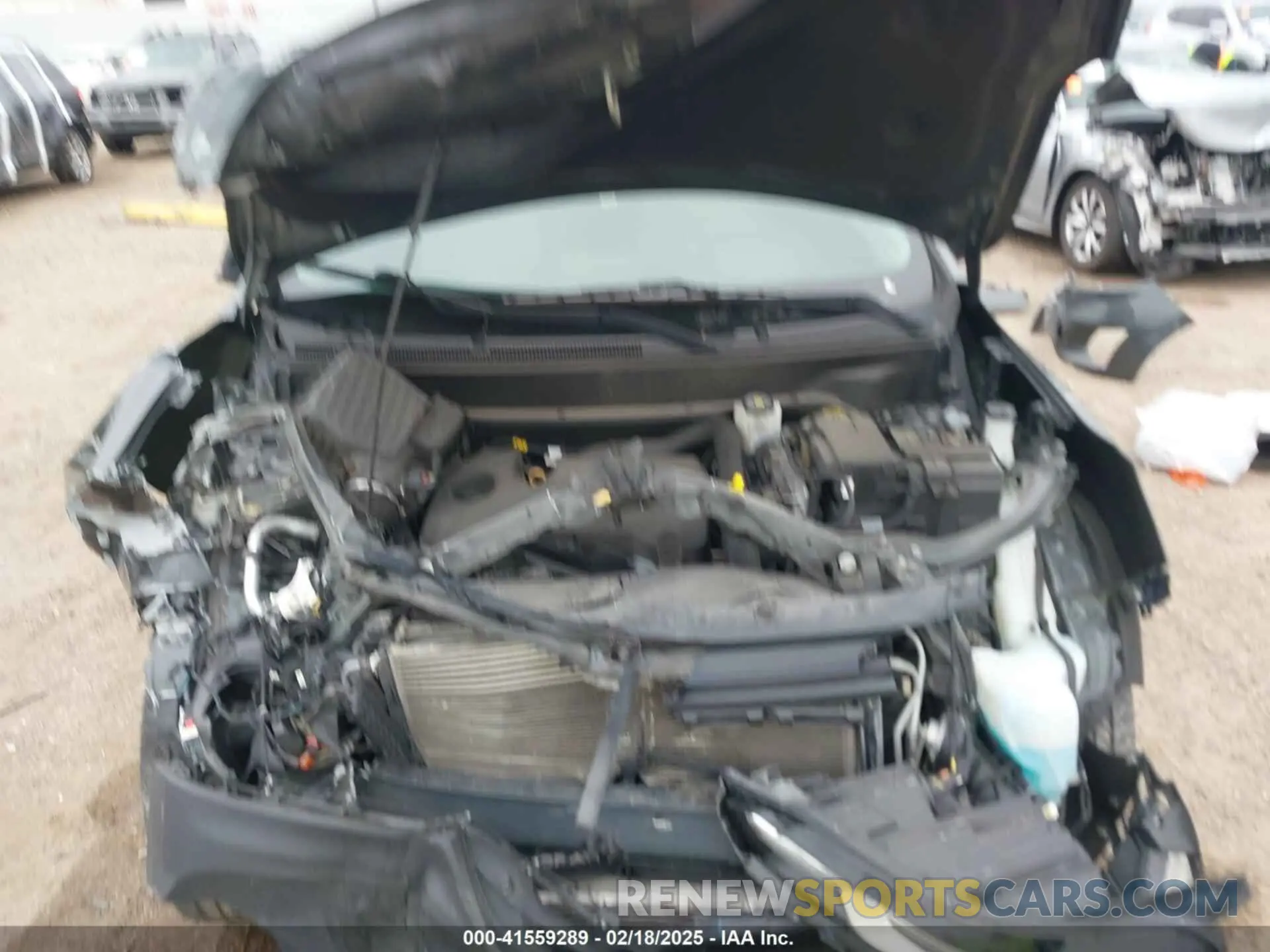 10 Photograph of a damaged car 3GNAXHEV7LS614583 CHEVROLET EQUINOX 2020