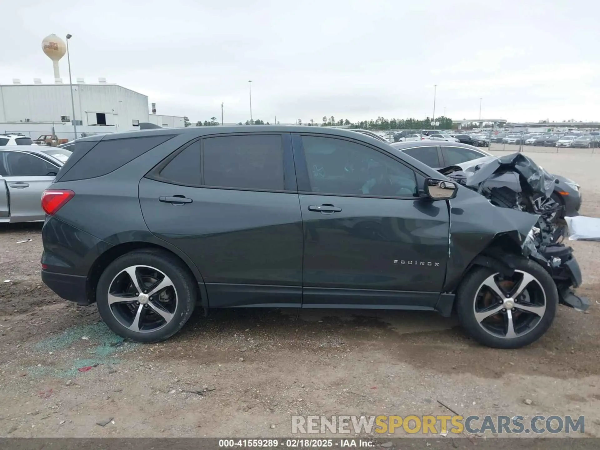 14 Photograph of a damaged car 3GNAXHEV7LS614583 CHEVROLET EQUINOX 2020