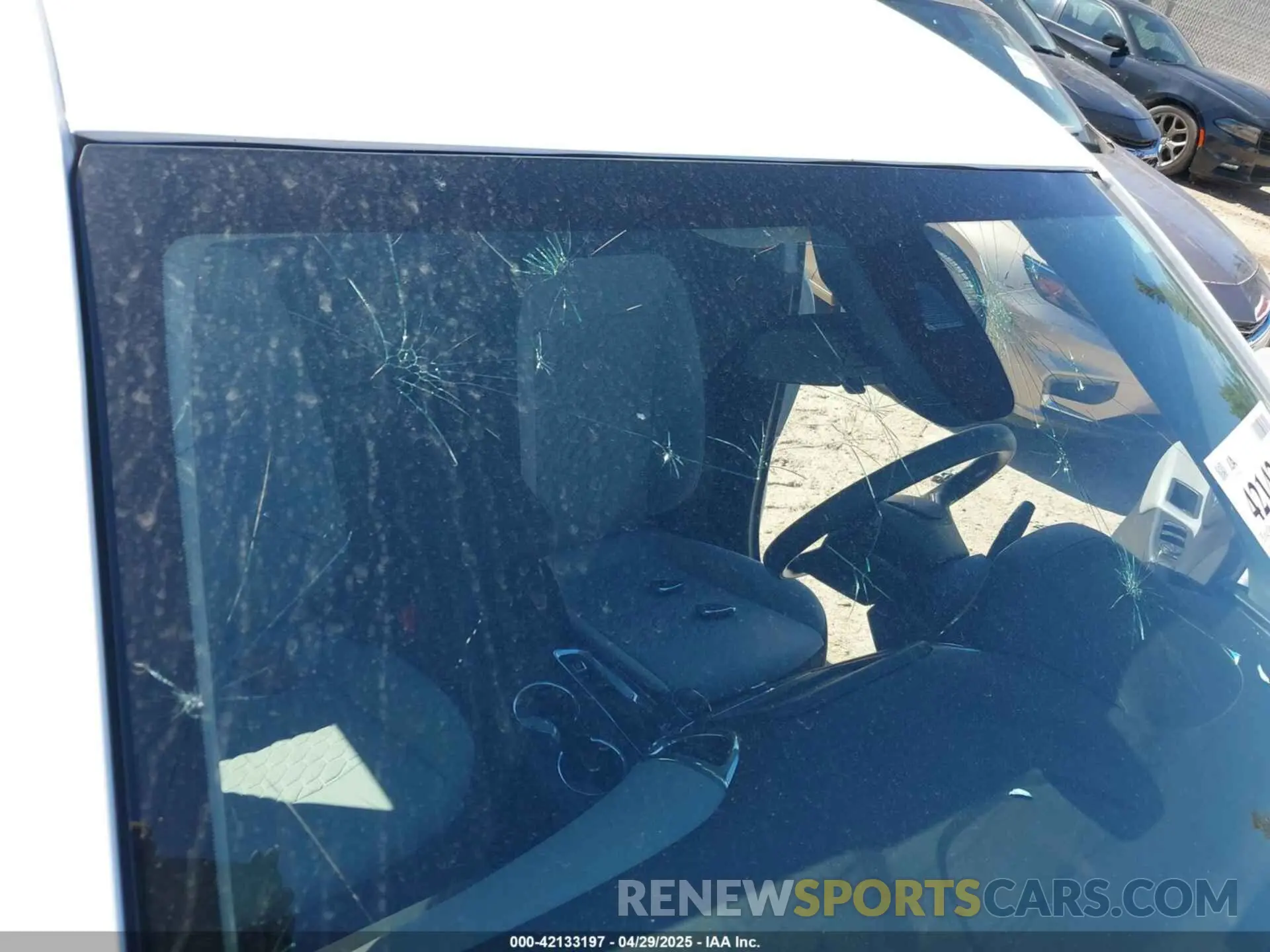 21 Photograph of a damaged car 3GNAXHEV7LS673732 CHEVROLET EQUINOX 2020