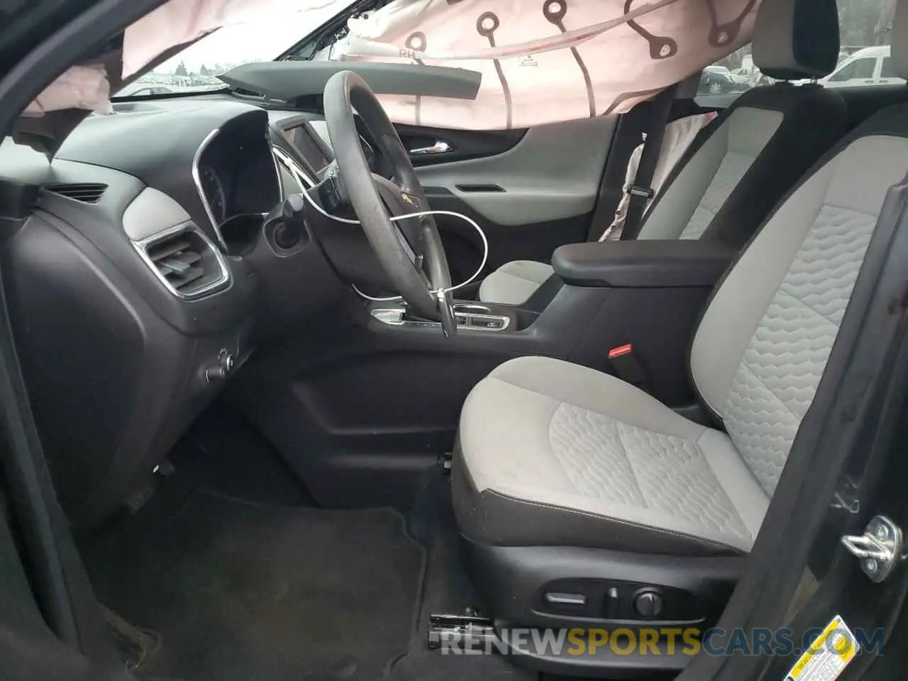 7 Photograph of a damaged car 3GNAXHEV8LS506246 CHEVROLET EQUINOX 2020