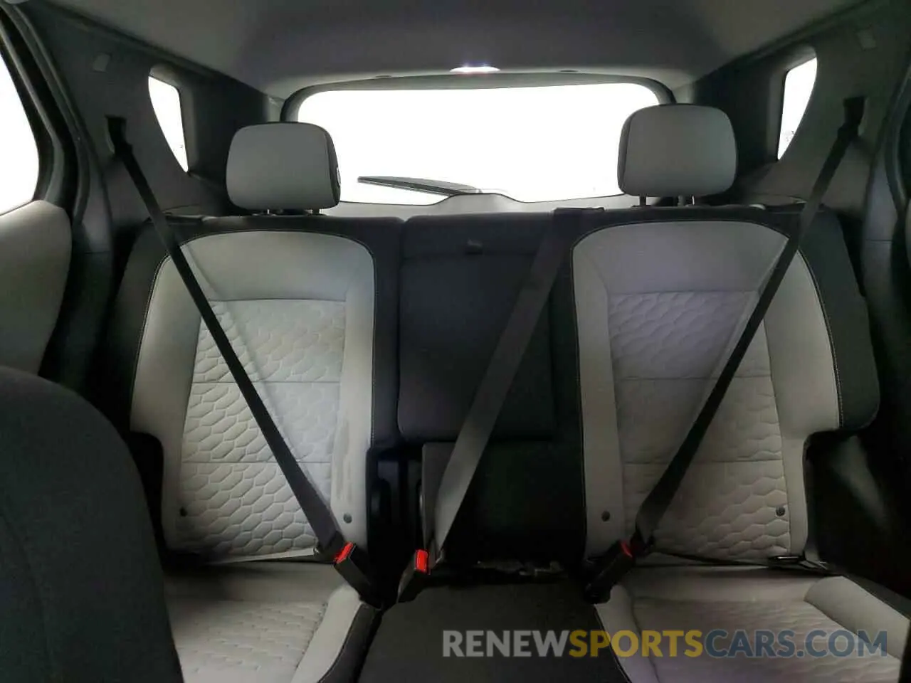 10 Photograph of a damaged car 3GNAXHEV8LS667776 CHEVROLET EQUINOX 2020