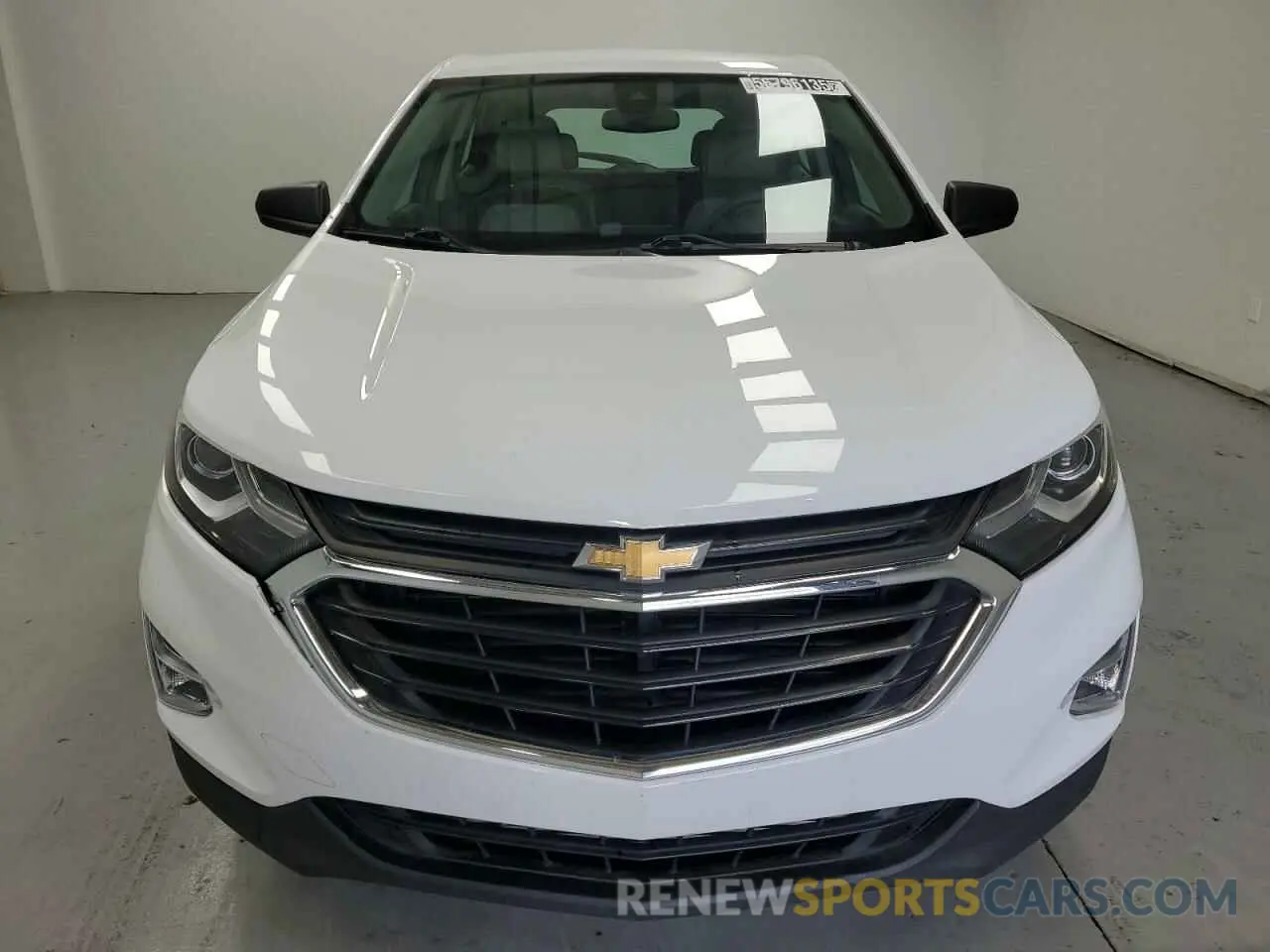 5 Photograph of a damaged car 3GNAXHEV8LS667776 CHEVROLET EQUINOX 2020