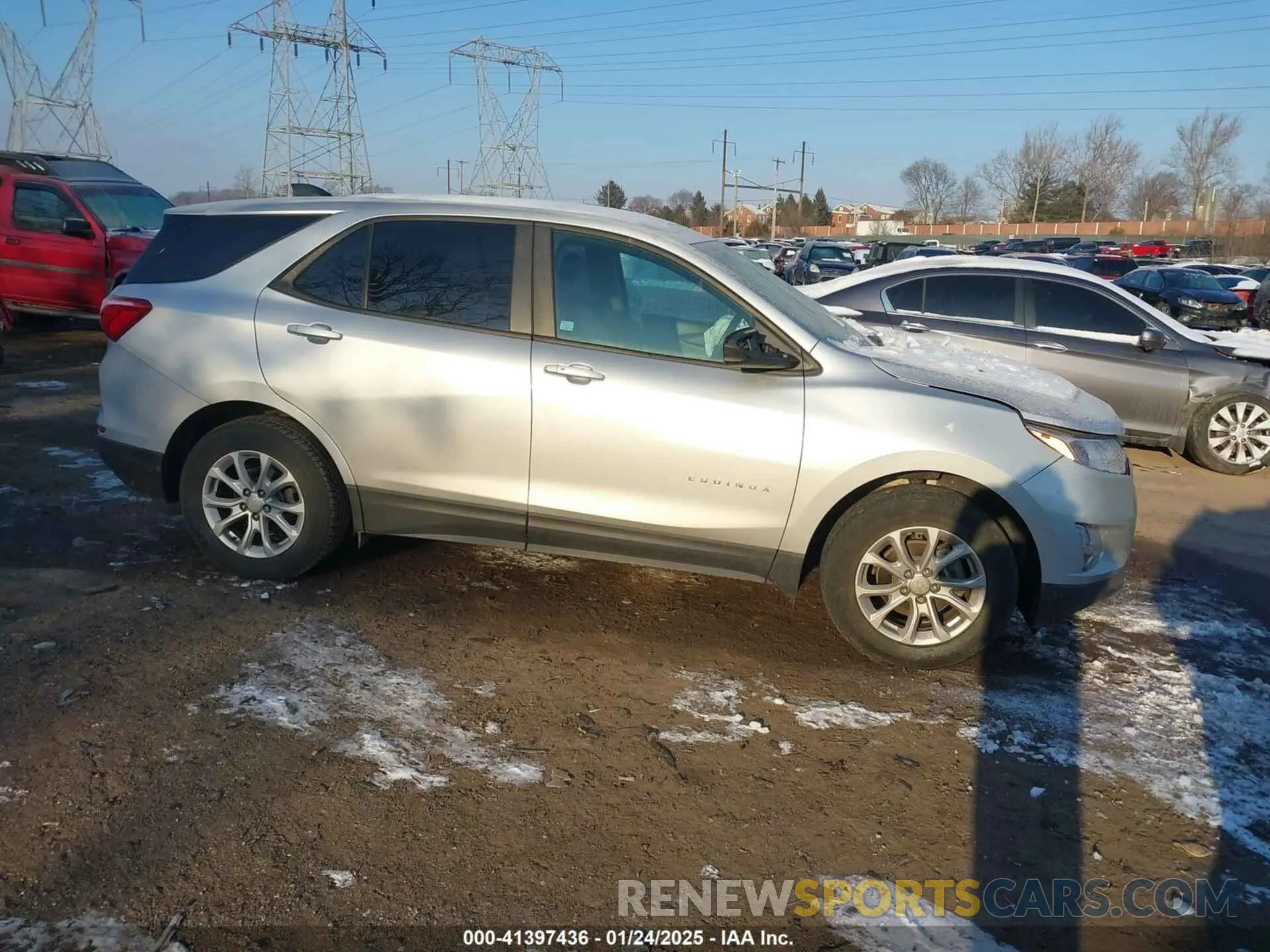 1 Photograph of a damaged car 3GNAXHEV8LS670290 CHEVROLET EQUINOX 2020