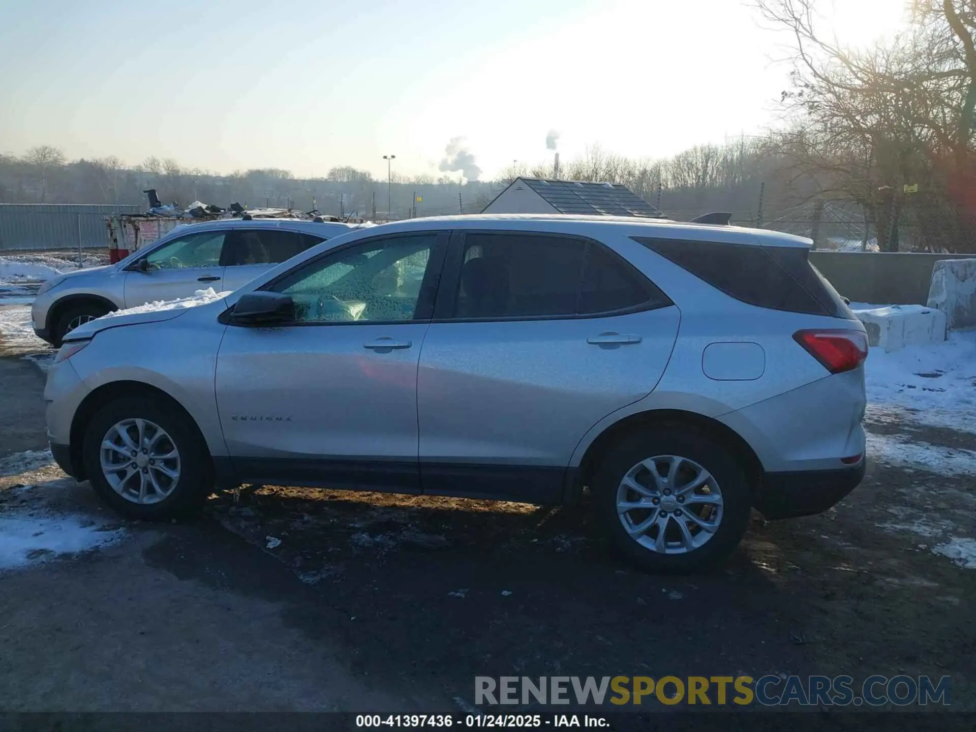 14 Photograph of a damaged car 3GNAXHEV8LS670290 CHEVROLET EQUINOX 2020