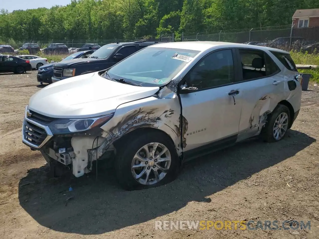 1 Photograph of a damaged car 3GNAXHEV8LS677157 CHEVROLET EQUINOX 2020
