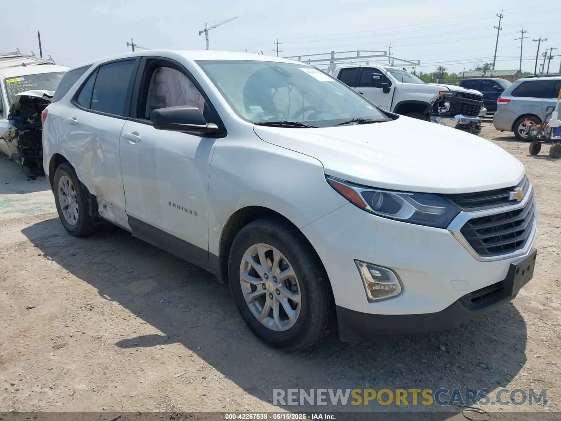 1 Photograph of a damaged car 3GNAXHEV8LS689440 CHEVROLET EQUINOX 2020