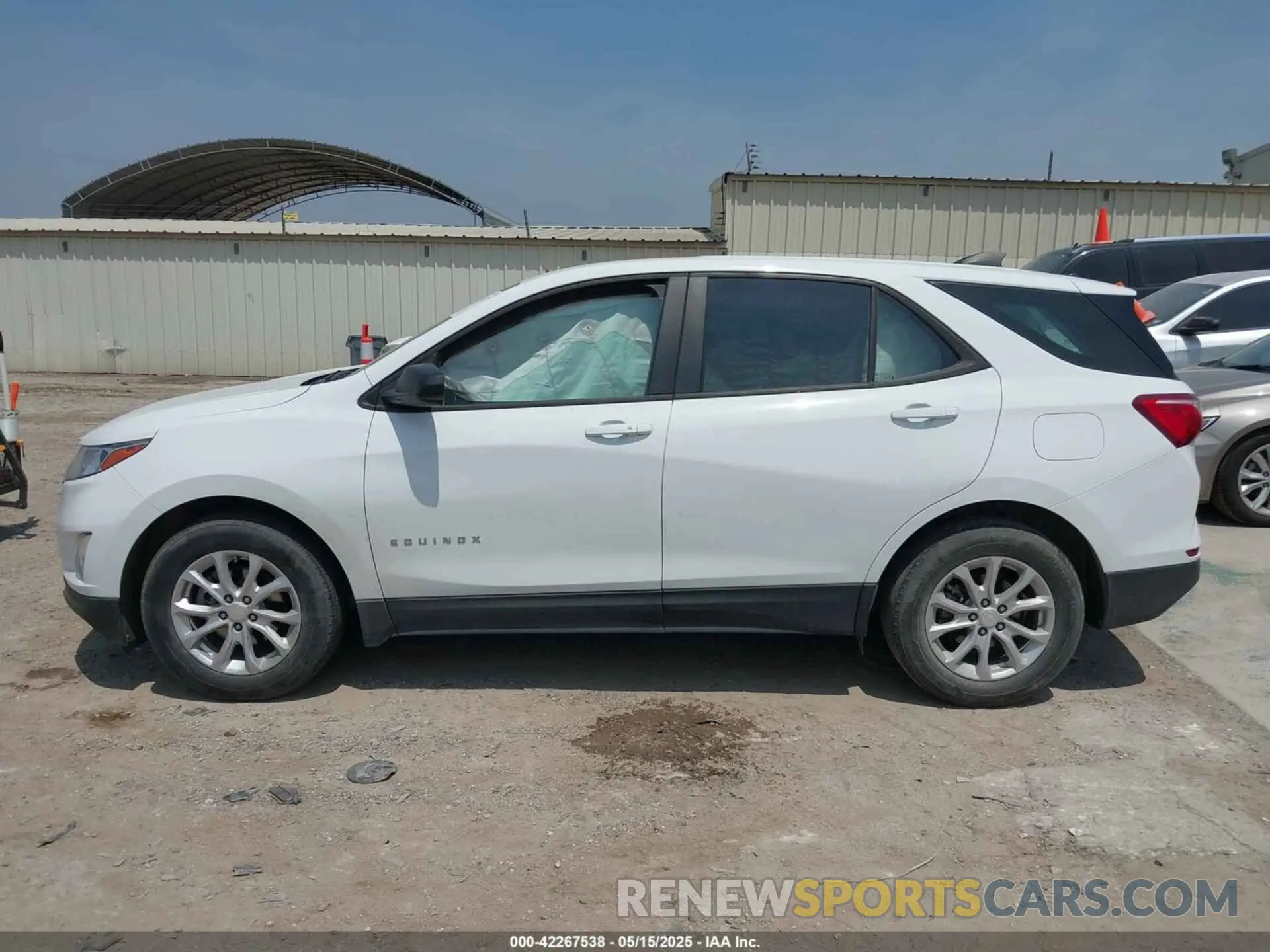 14 Photograph of a damaged car 3GNAXHEV8LS689440 CHEVROLET EQUINOX 2020
