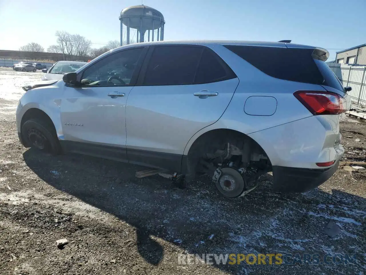 2 Photograph of a damaged car 3GNAXHEV8LS705118 CHEVROLET EQUINOX 2020