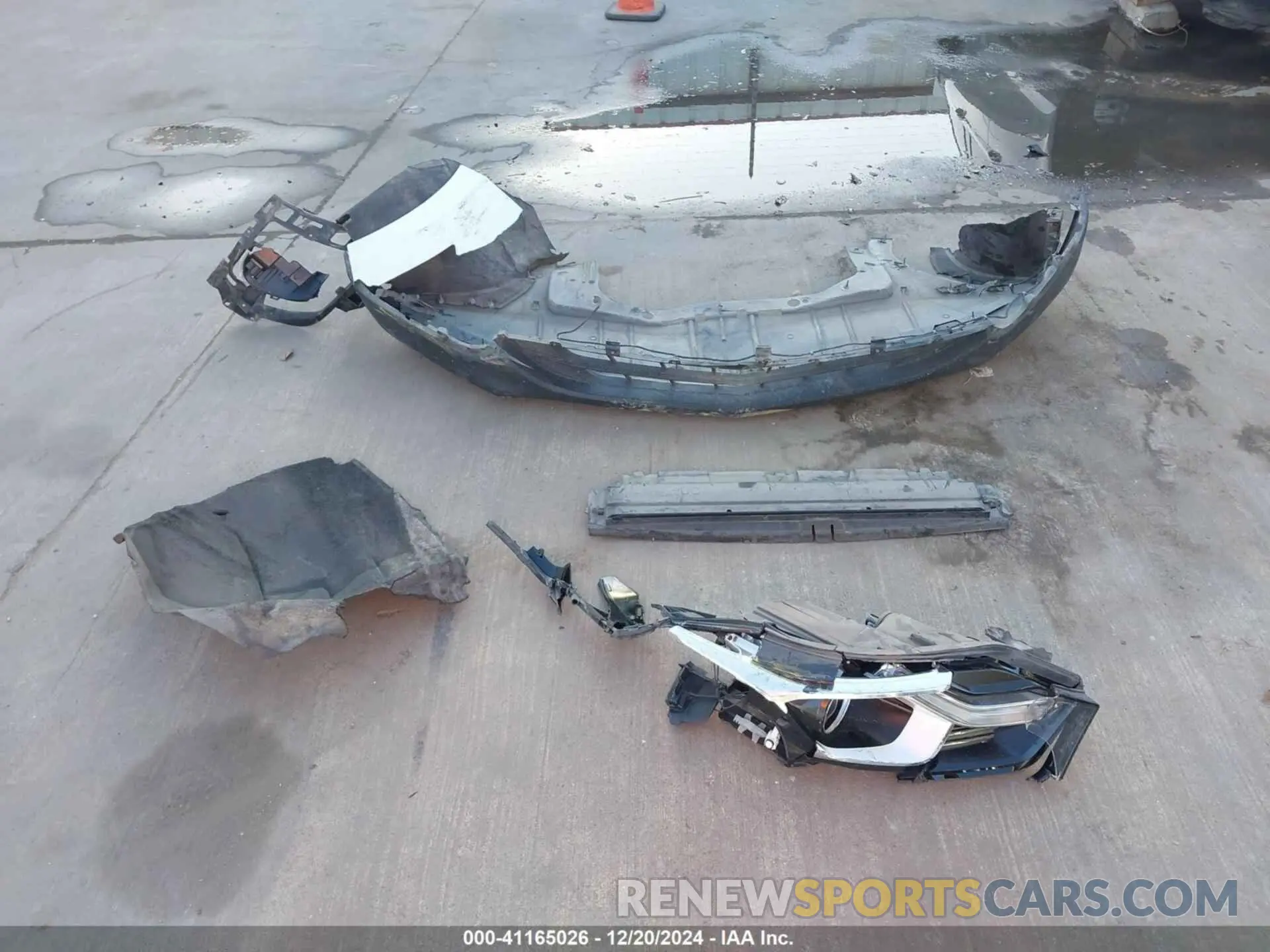 12 Photograph of a damaged car 3GNAXHEV8LS706236 CHEVROLET EQUINOX 2020
