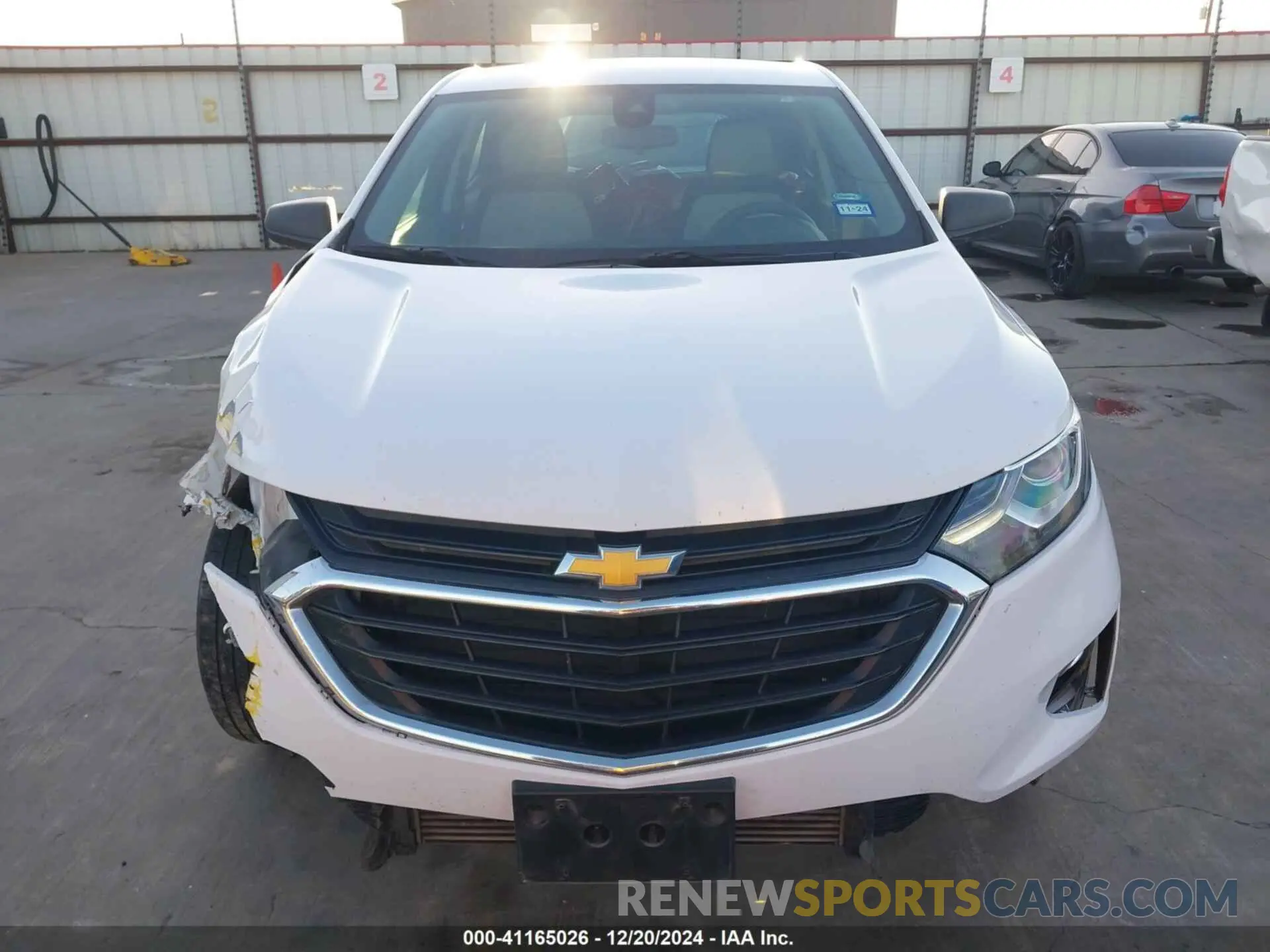 13 Photograph of a damaged car 3GNAXHEV8LS706236 CHEVROLET EQUINOX 2020