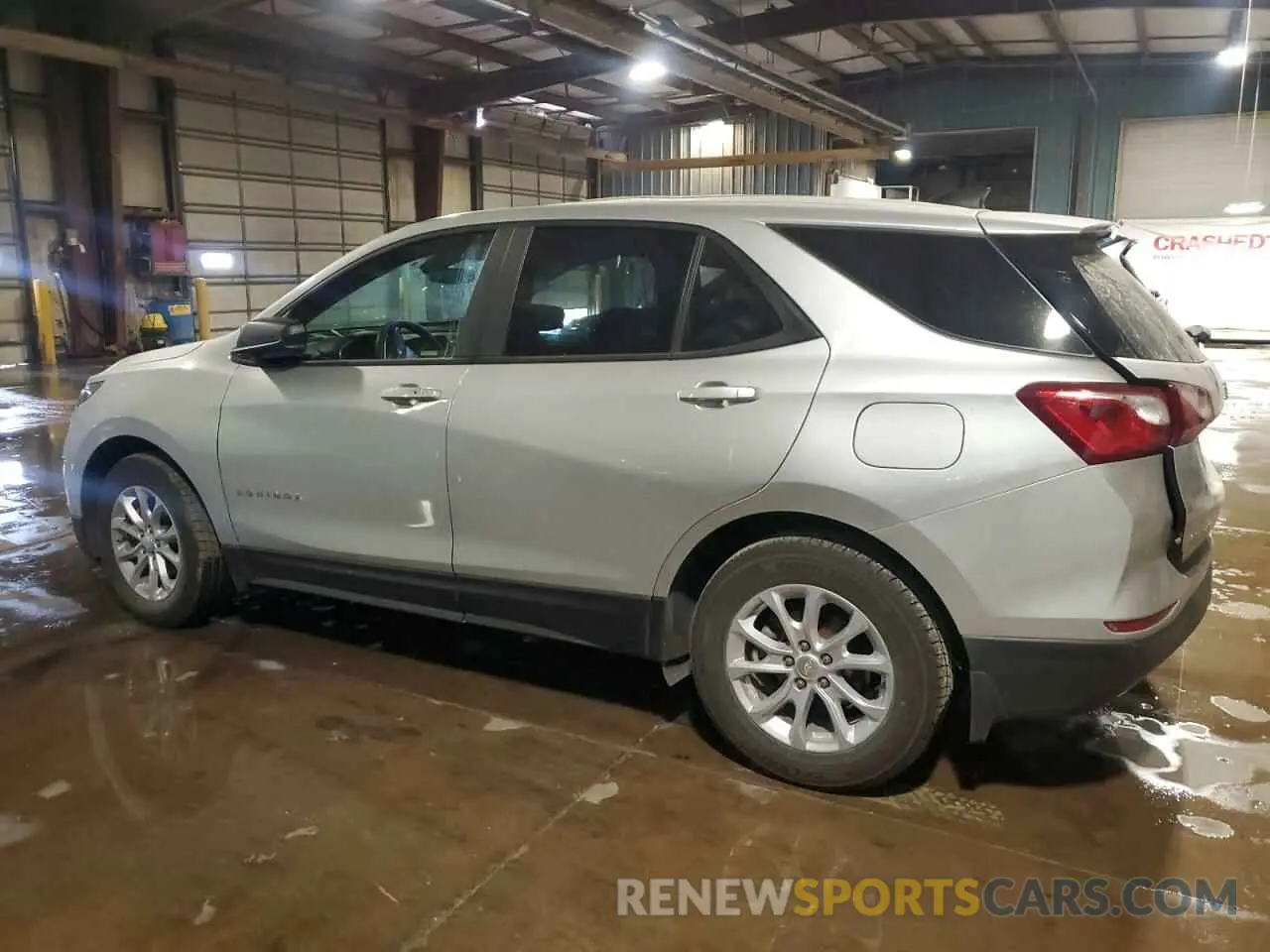 2 Photograph of a damaged car 3GNAXHEV8LS706656 CHEVROLET EQUINOX 2020
