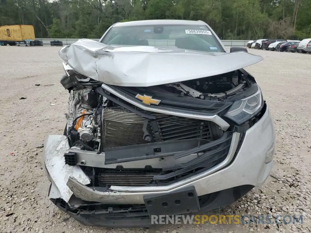 5 Photograph of a damaged car 3GNAXHEV8LS735056 CHEVROLET EQUINOX 2020