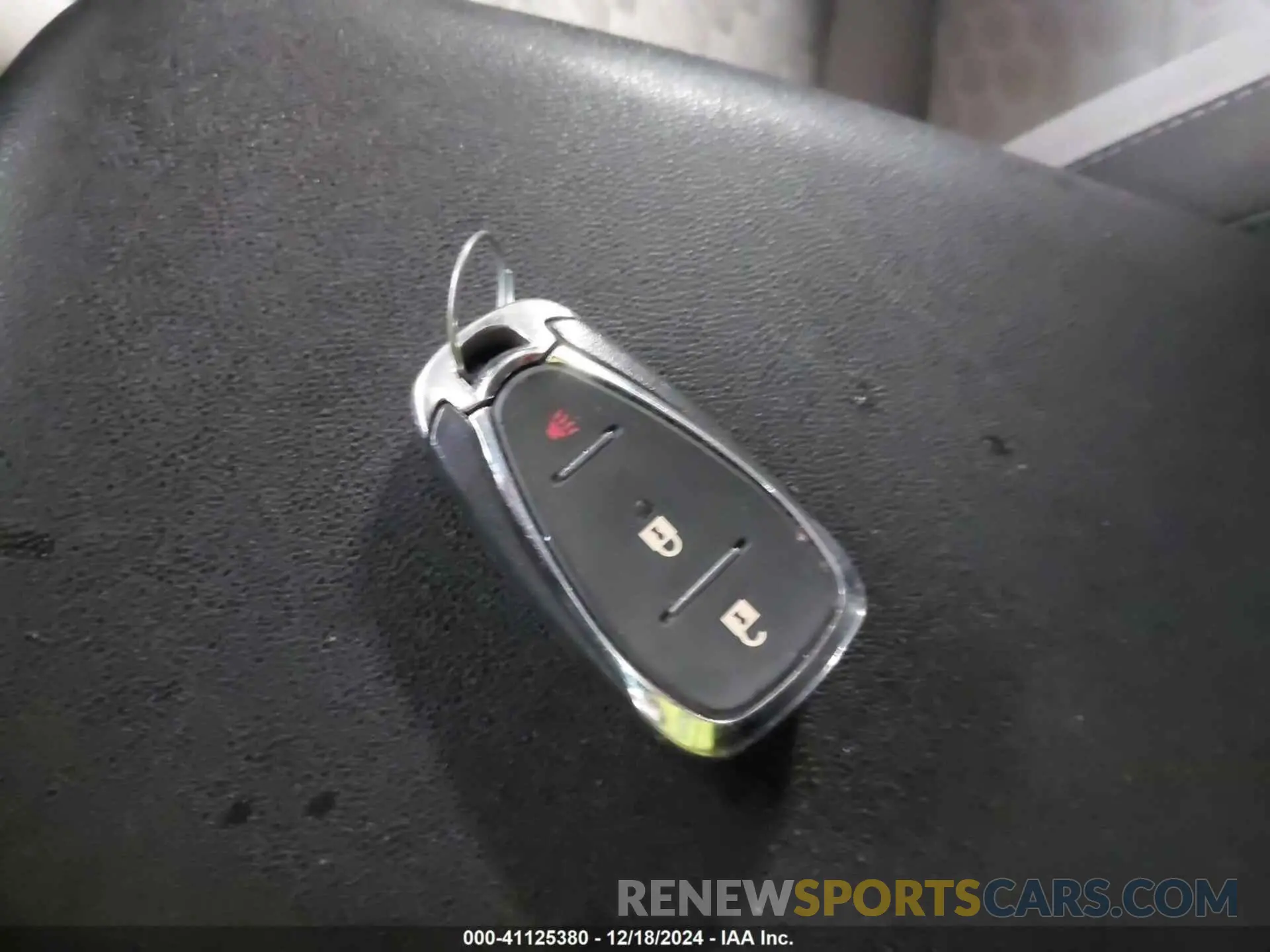 11 Photograph of a damaged car 3GNAXHEV9LS500178 CHEVROLET EQUINOX 2020