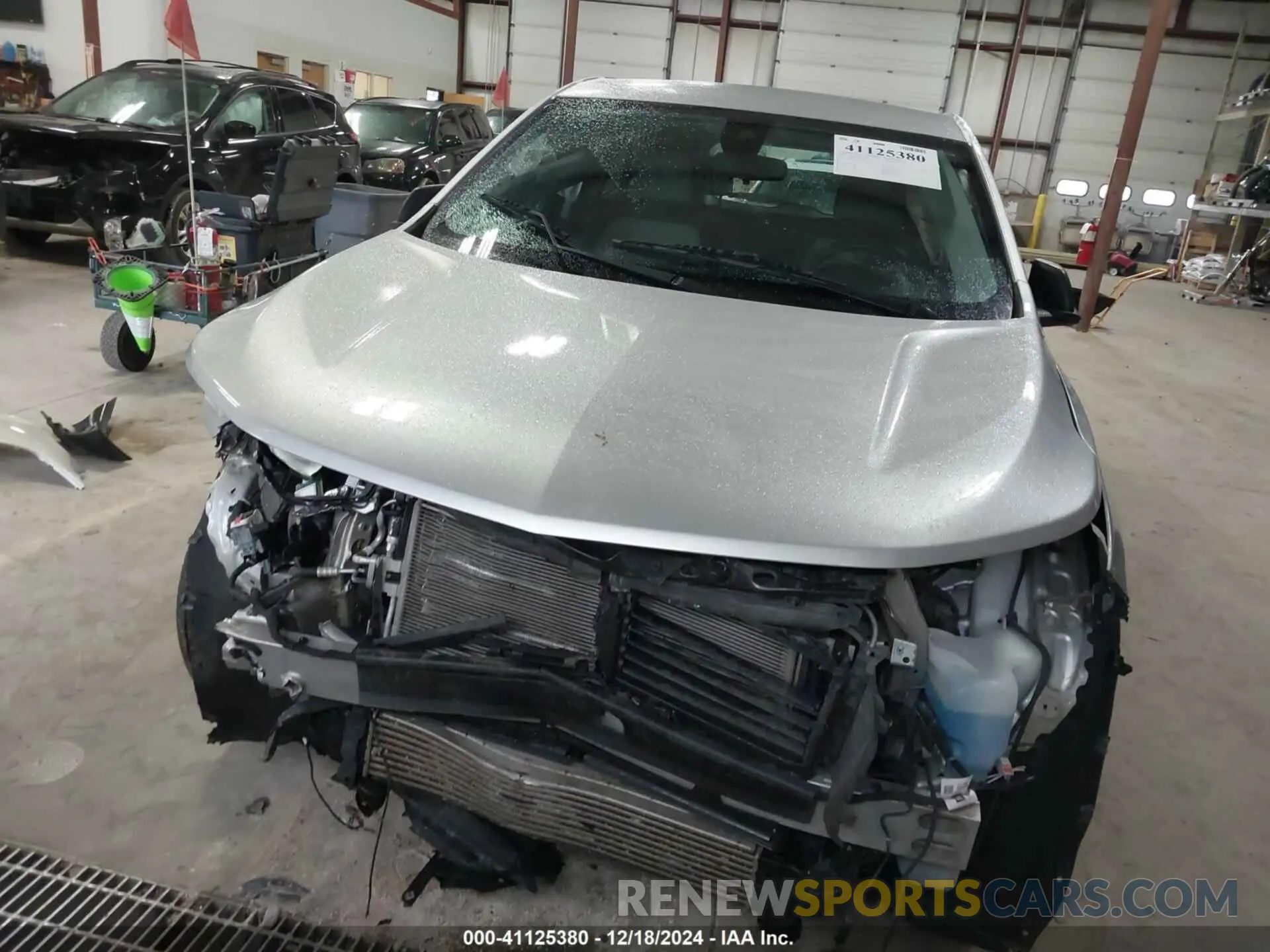 12 Photograph of a damaged car 3GNAXHEV9LS500178 CHEVROLET EQUINOX 2020