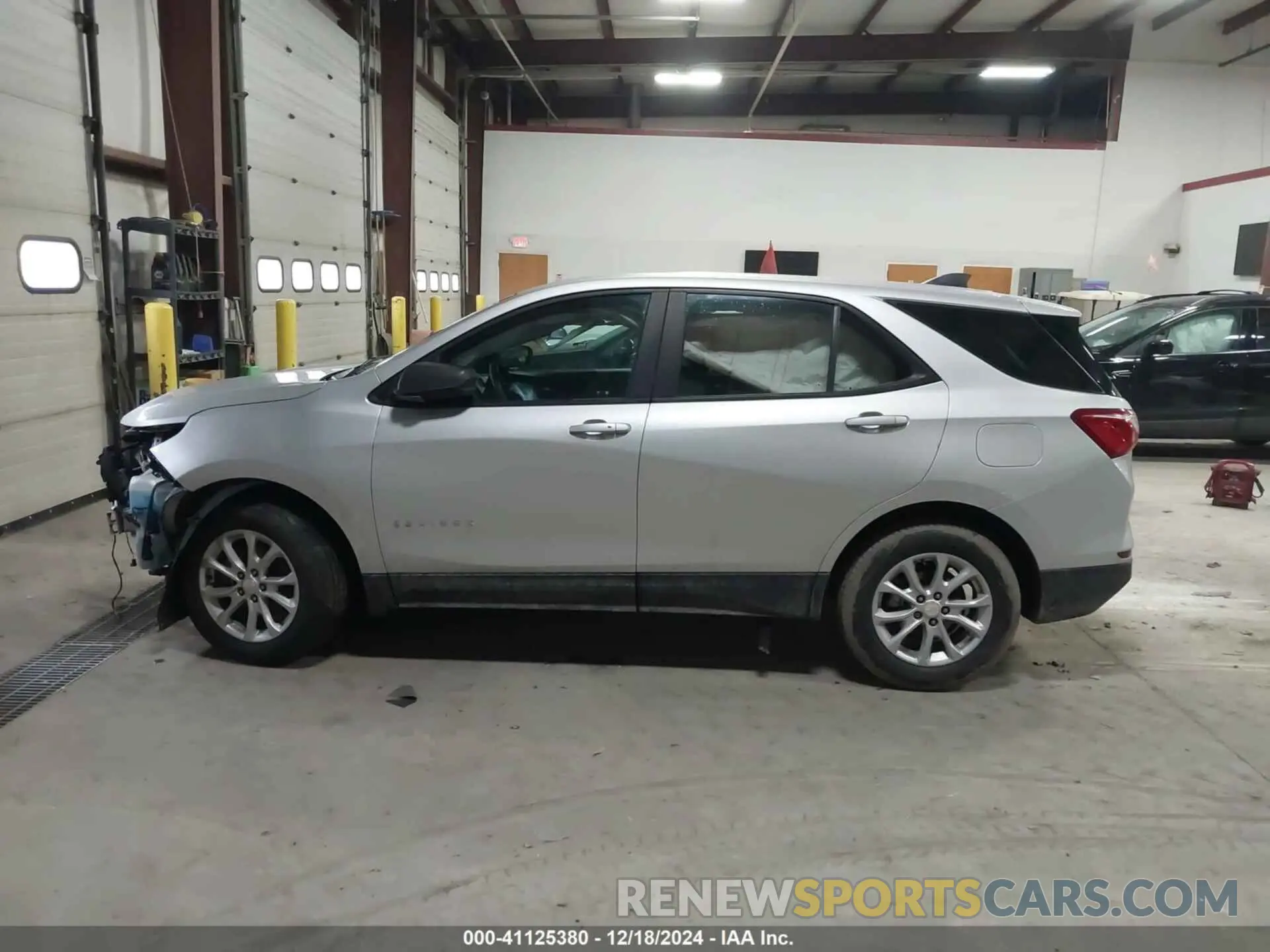 14 Photograph of a damaged car 3GNAXHEV9LS500178 CHEVROLET EQUINOX 2020