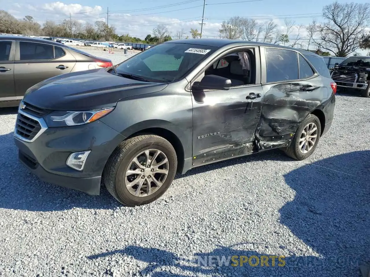 1 Photograph of a damaged car 3GNAXHEV9LS645186 CHEVROLET EQUINOX 2020