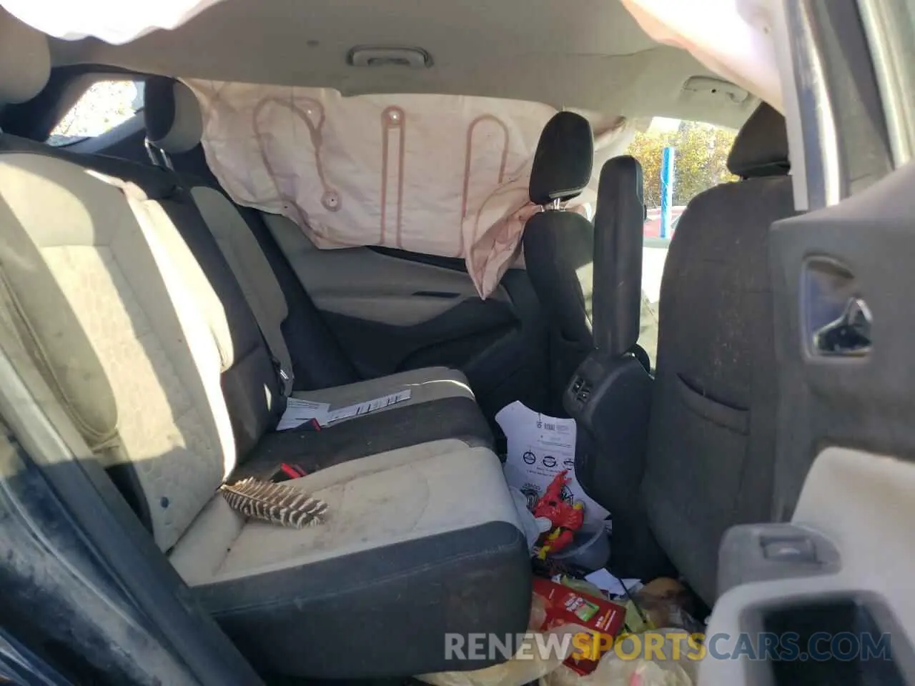 11 Photograph of a damaged car 3GNAXHEV9LS707542 CHEVROLET EQUINOX 2020