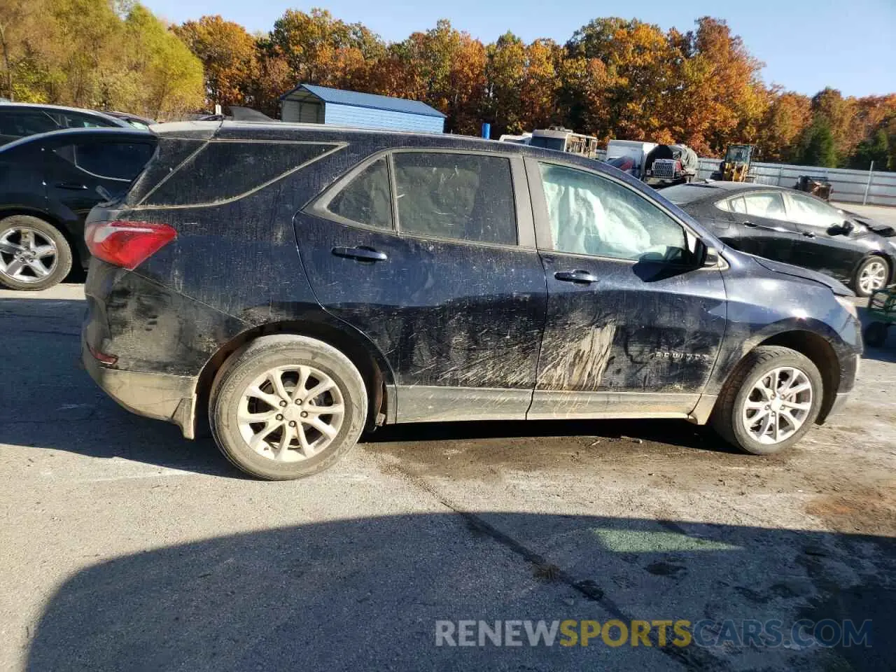 3 Photograph of a damaged car 3GNAXHEV9LS707542 CHEVROLET EQUINOX 2020