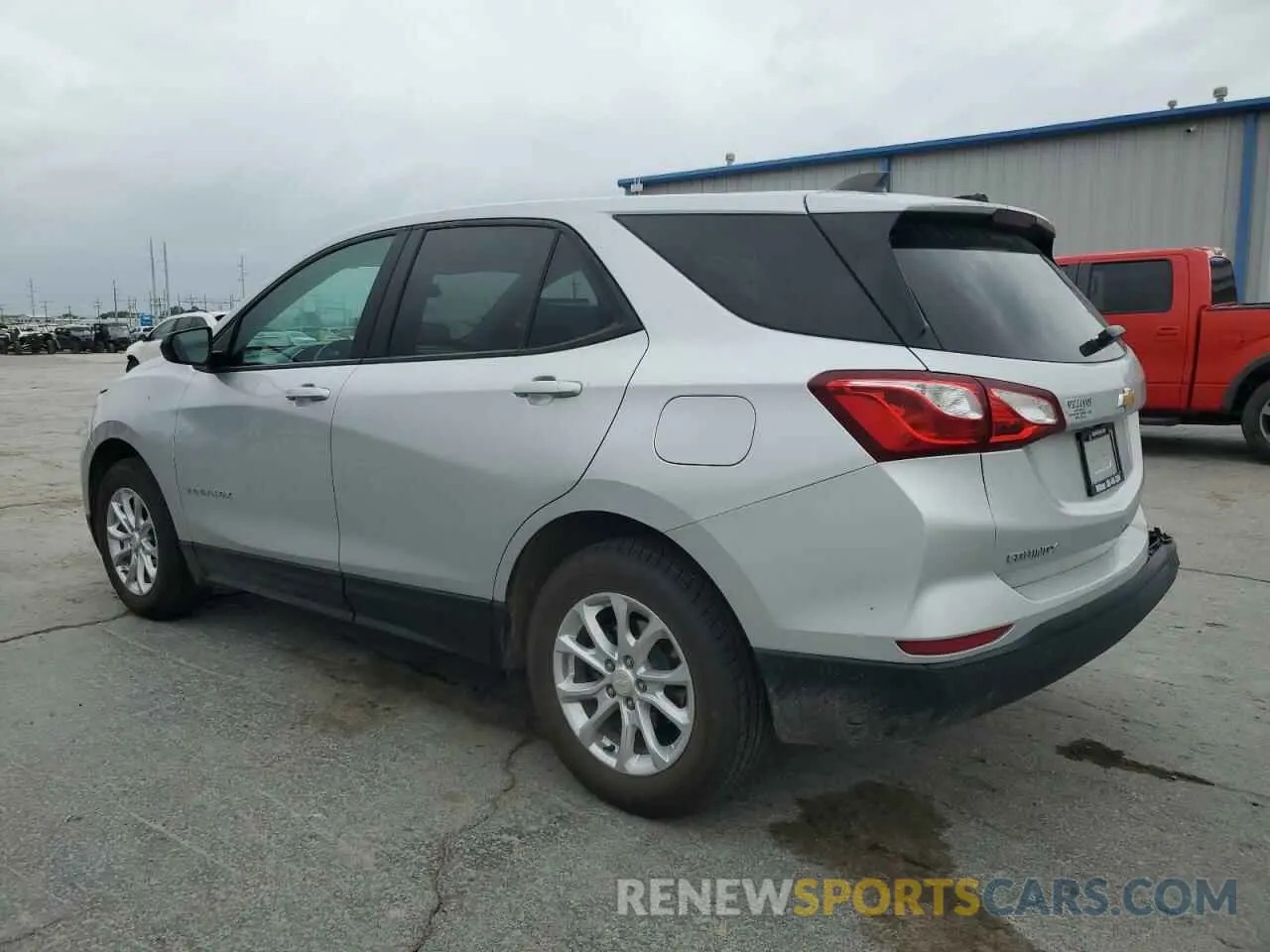 2 Photograph of a damaged car 3GNAXHEVXLS502523 CHEVROLET EQUINOX 2020
