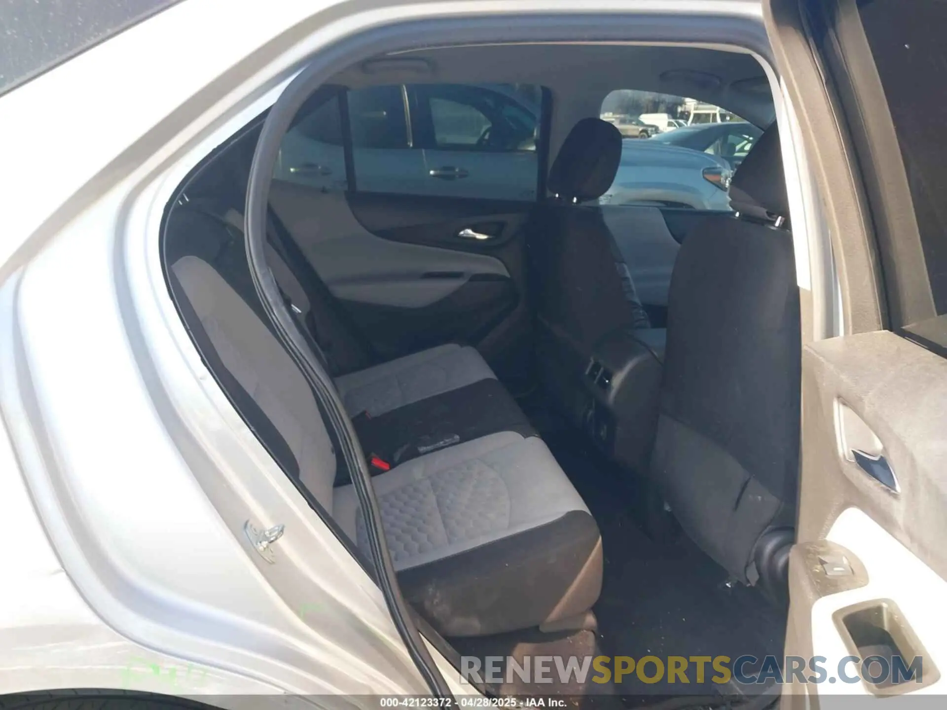 8 Photograph of a damaged car 3GNAXHEVXLS518026 CHEVROLET EQUINOX 2020