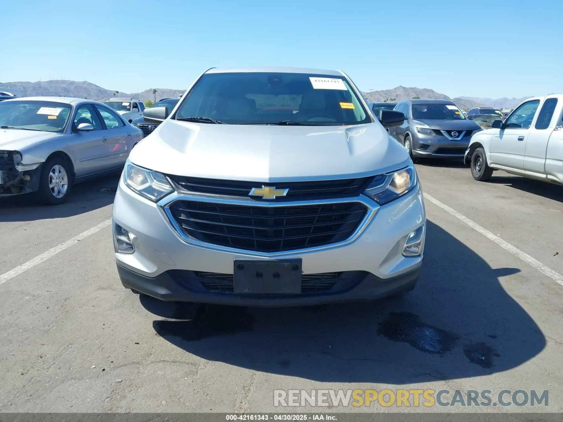 13 Photograph of a damaged car 3GNAXHEVXLS520567 CHEVROLET EQUINOX 2020