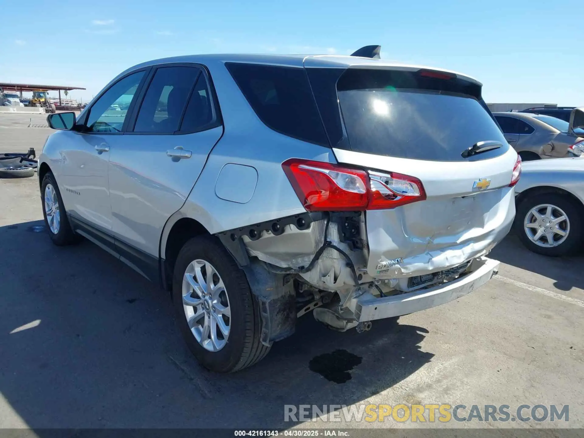 19 Photograph of a damaged car 3GNAXHEVXLS520567 CHEVROLET EQUINOX 2020