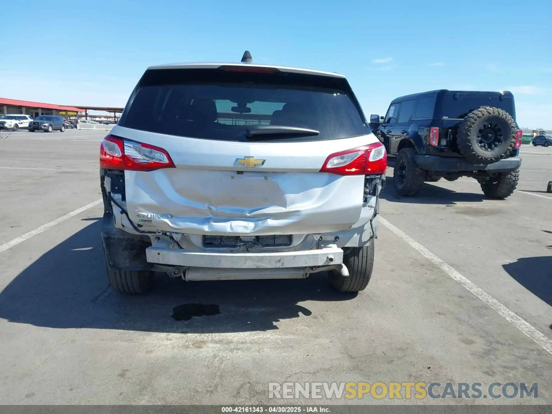 6 Photograph of a damaged car 3GNAXHEVXLS520567 CHEVROLET EQUINOX 2020