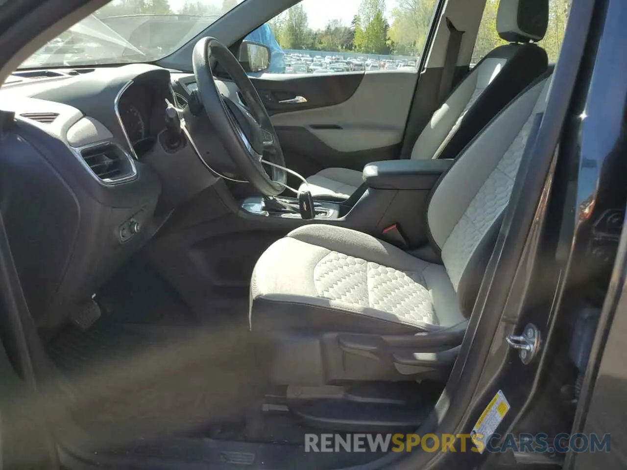 7 Photograph of a damaged car 3GNAXHEVXLS557344 CHEVROLET EQUINOX 2020