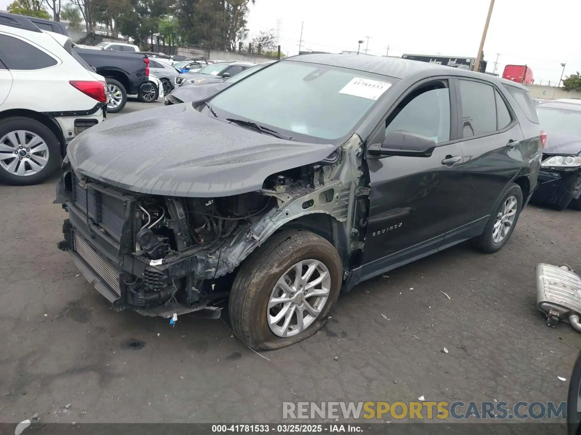 2 Photograph of a damaged car 3GNAXHEVXLS634441 CHEVROLET EQUINOX 2020