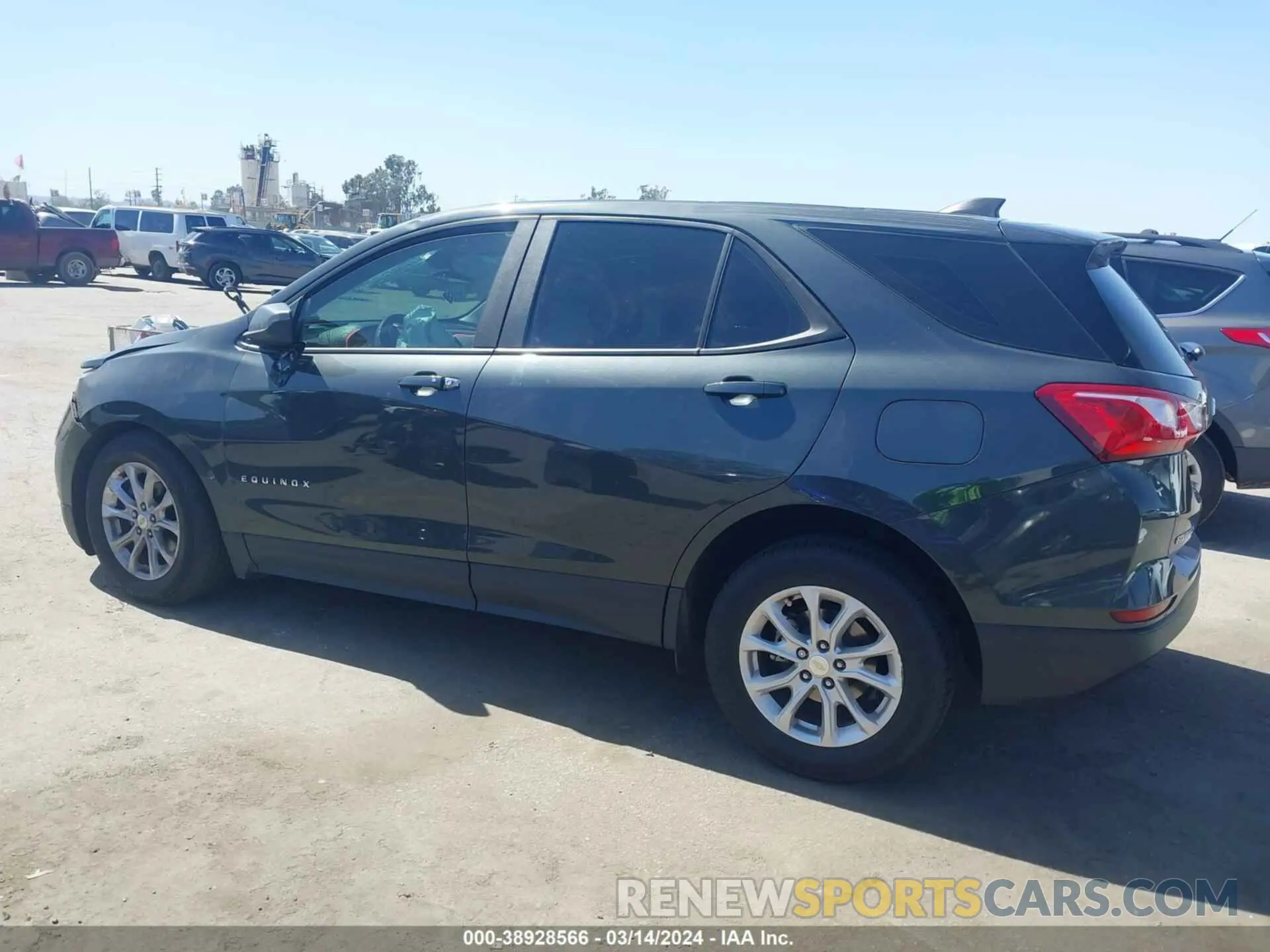 14 Photograph of a damaged car 3GNAXHEVXLS666922 CHEVROLET EQUINOX 2020
