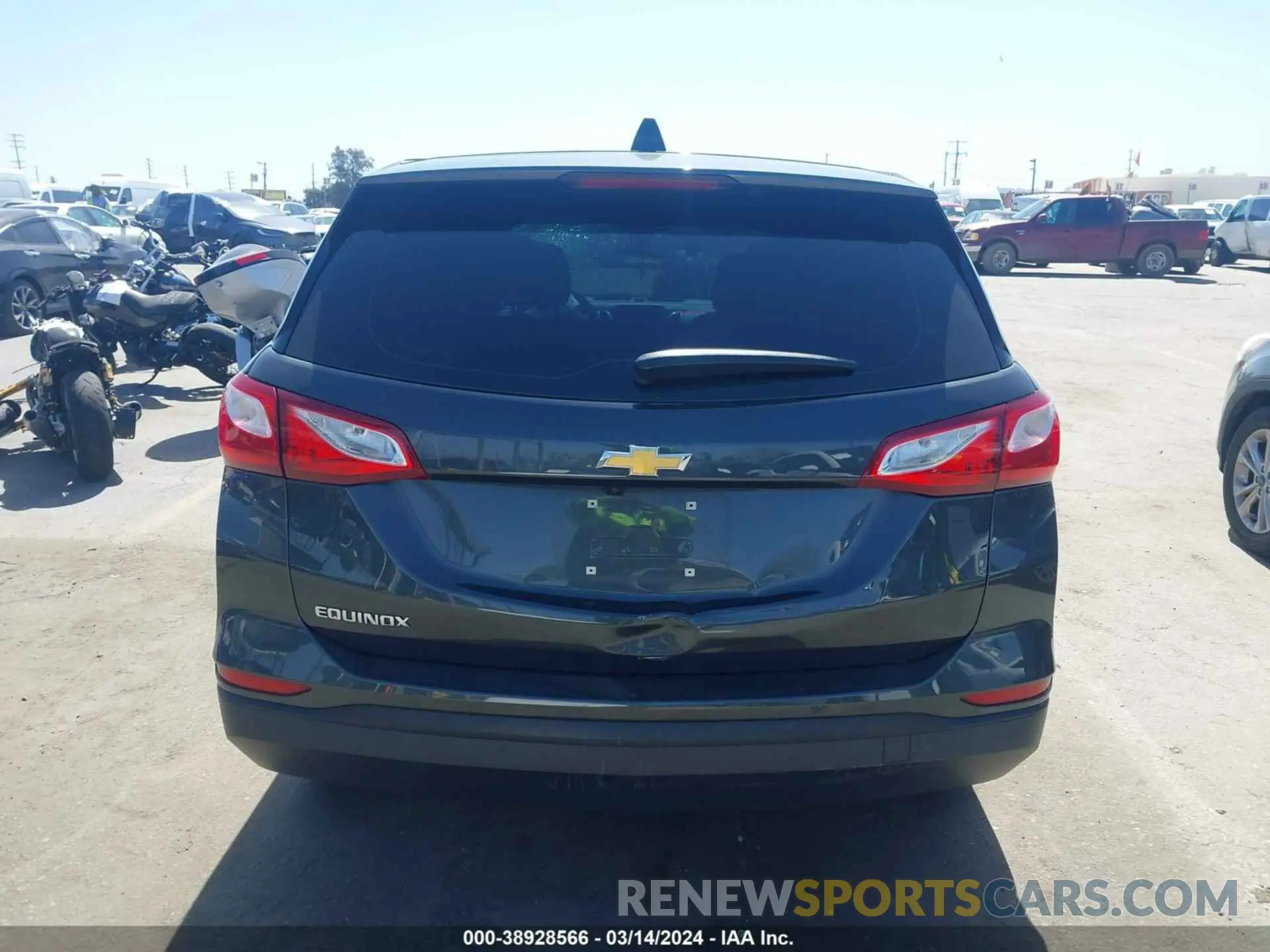 16 Photograph of a damaged car 3GNAXHEVXLS666922 CHEVROLET EQUINOX 2020
