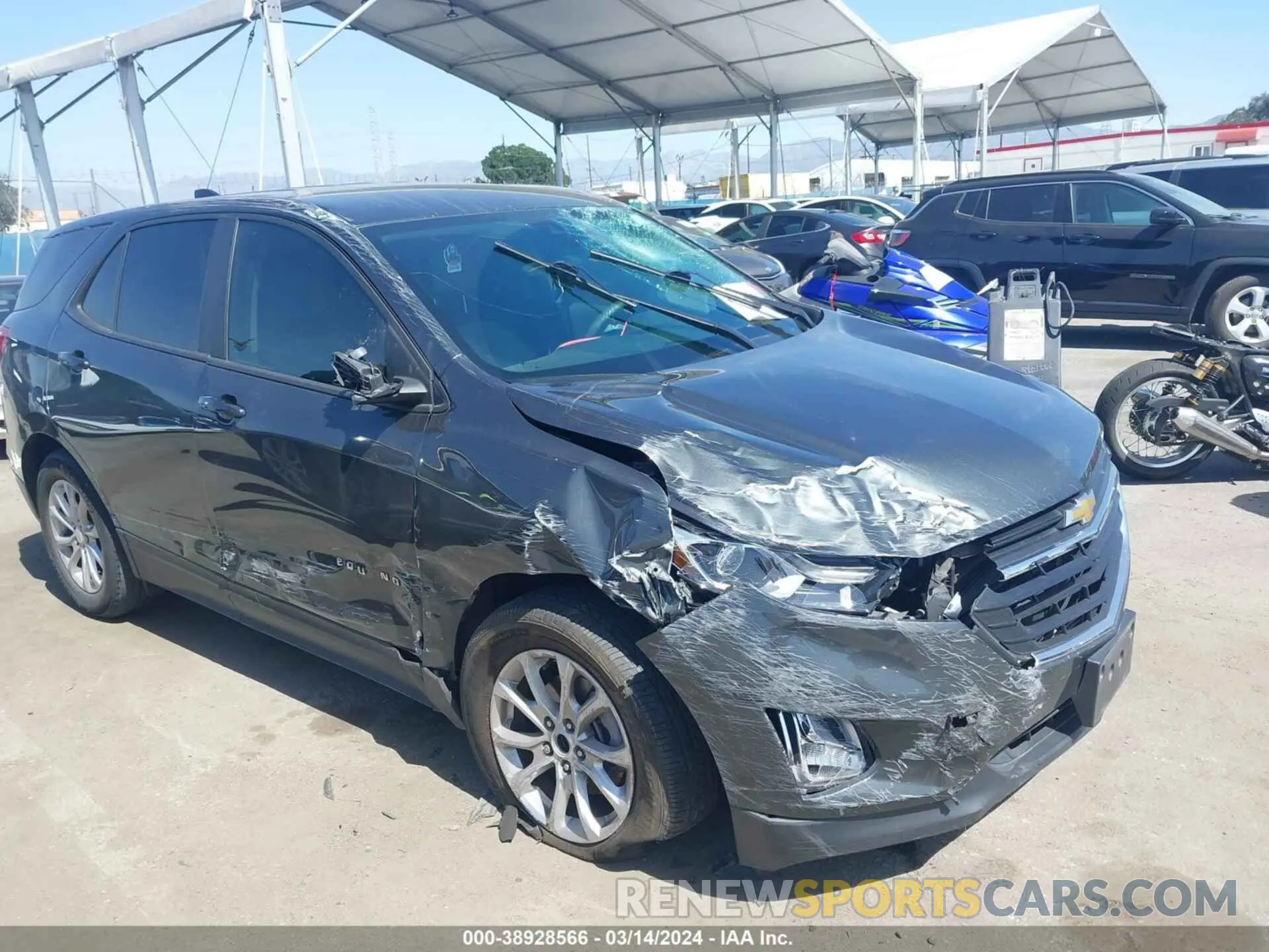 6 Photograph of a damaged car 3GNAXHEVXLS666922 CHEVROLET EQUINOX 2020