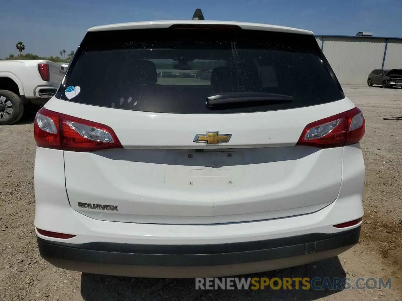 6 Photograph of a damaged car 3GNAXHEVXLS703340 CHEVROLET EQUINOX 2020