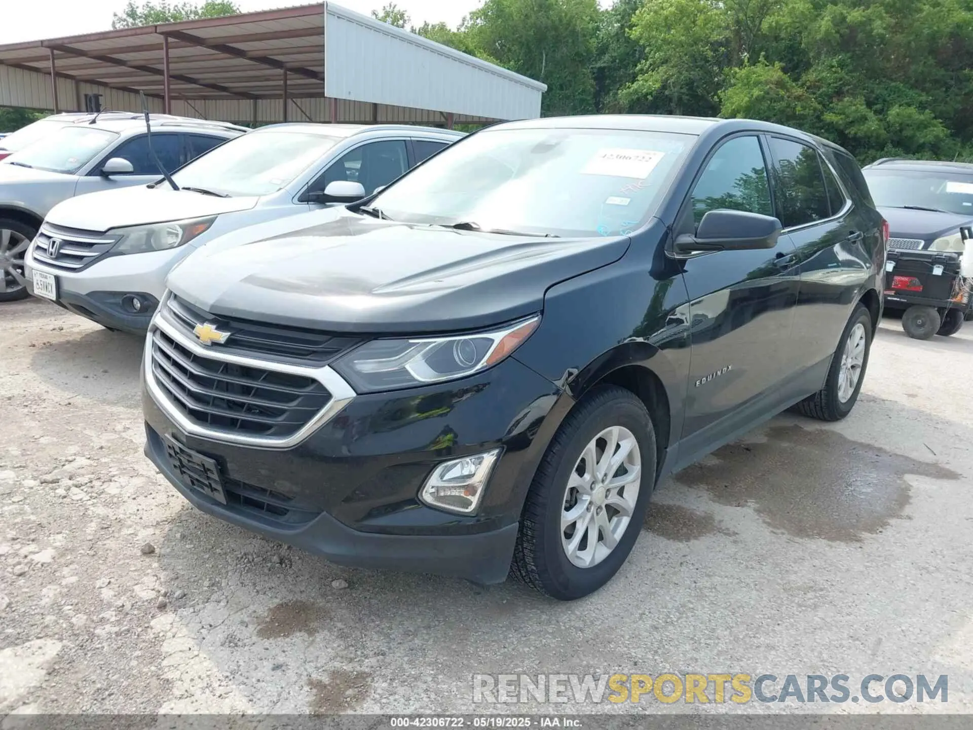 2 Photograph of a damaged car 3GNAXJEV0LL129638 CHEVROLET EQUINOX 2020