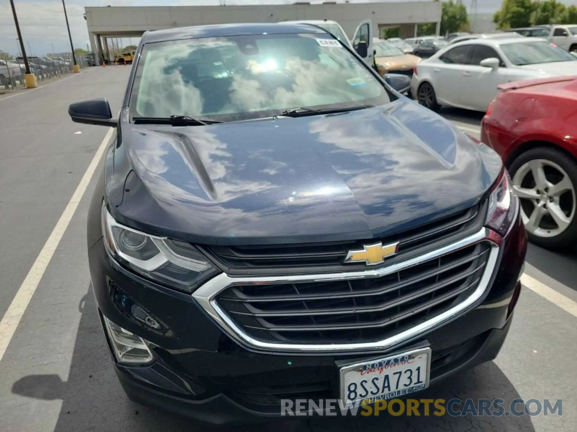 6 Photograph of a damaged car 3GNAXJEV0LS729713 CHEVROLET EQUINOX 2020