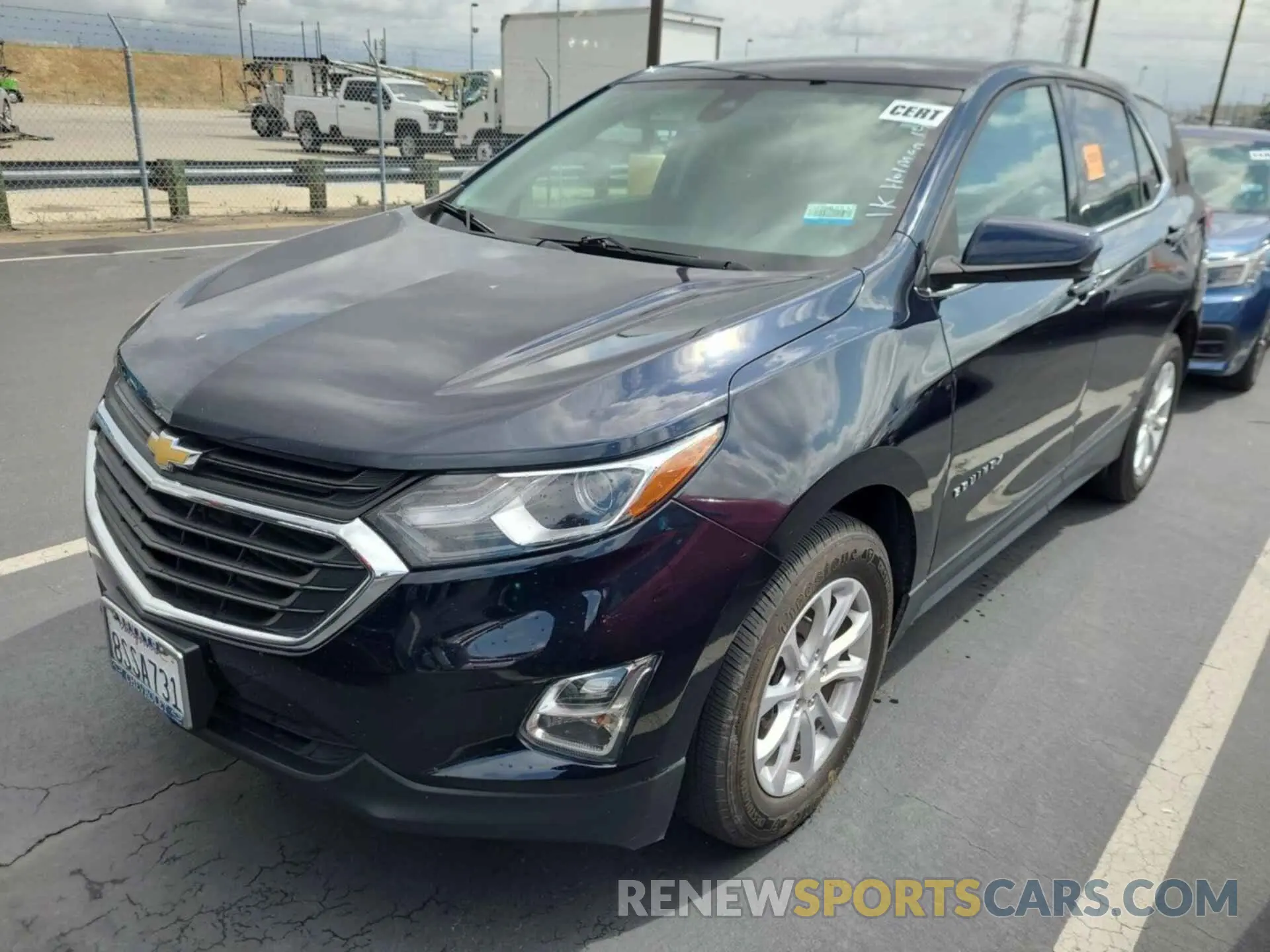 8 Photograph of a damaged car 3GNAXJEV0LS729713 CHEVROLET EQUINOX 2020