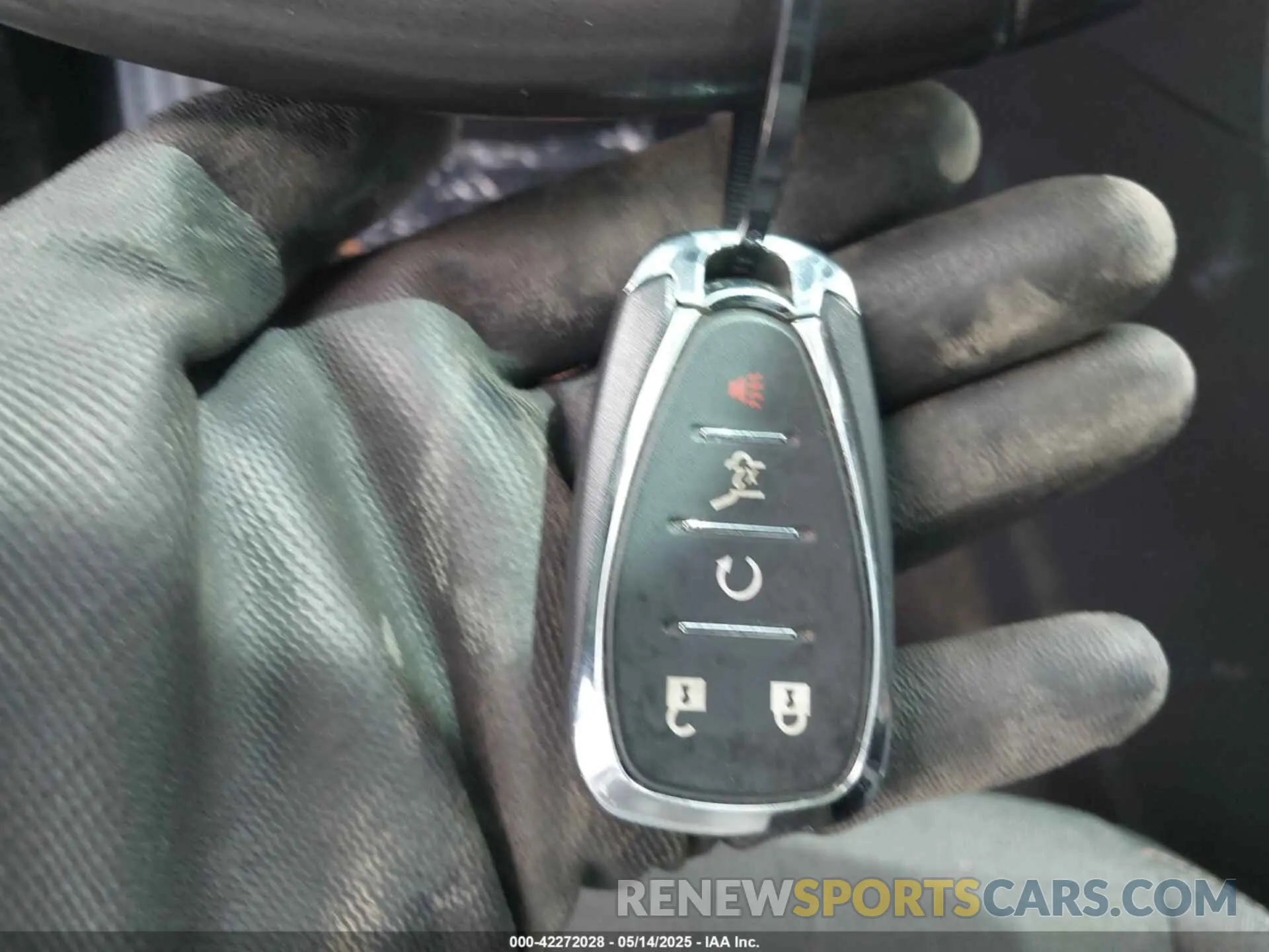 11 Photograph of a damaged car 3GNAXJEV1LS554629 CHEVROLET EQUINOX 2020
