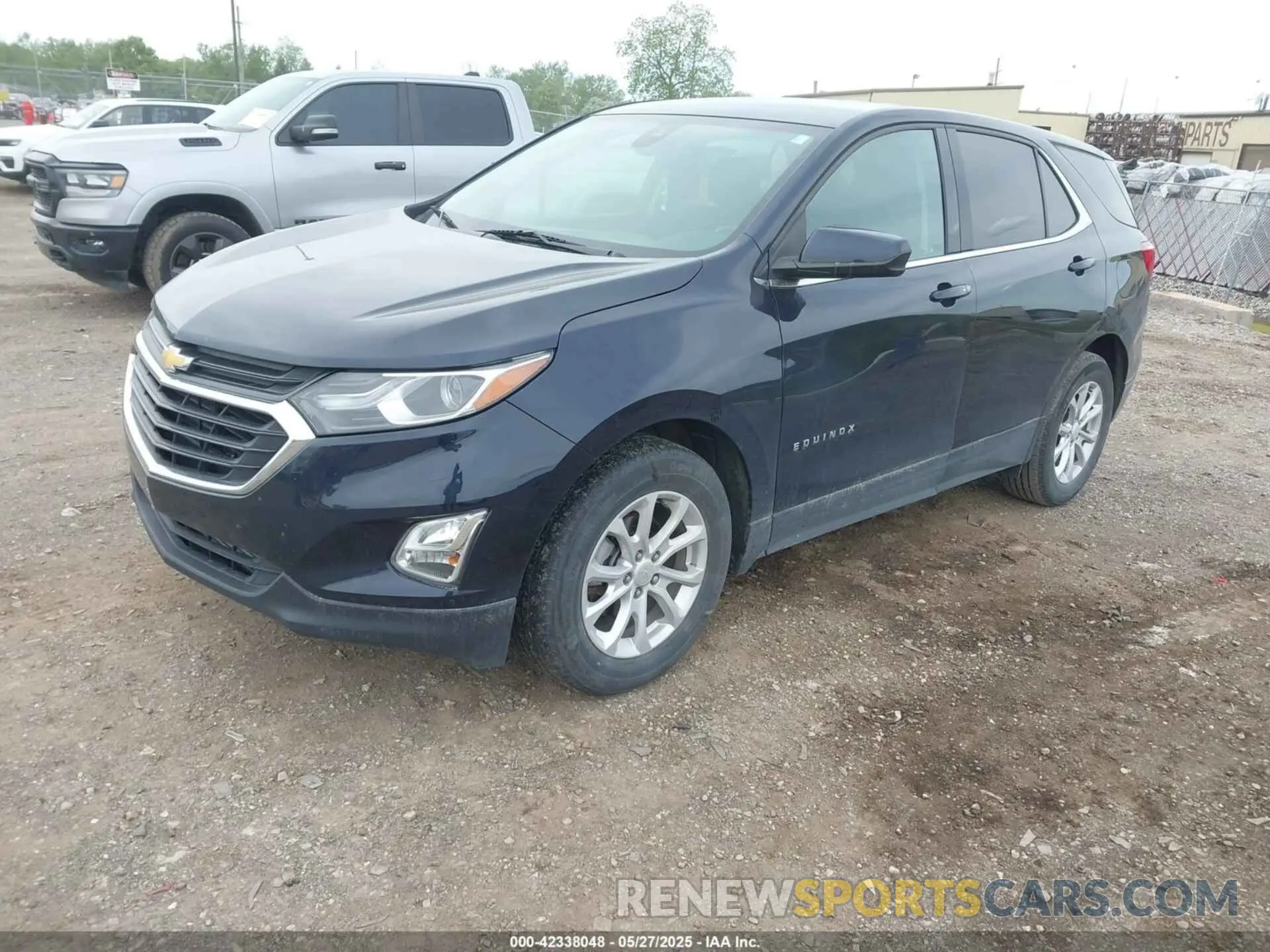 2 Photograph of a damaged car 3GNAXJEV1LS711544 CHEVROLET EQUINOX 2020