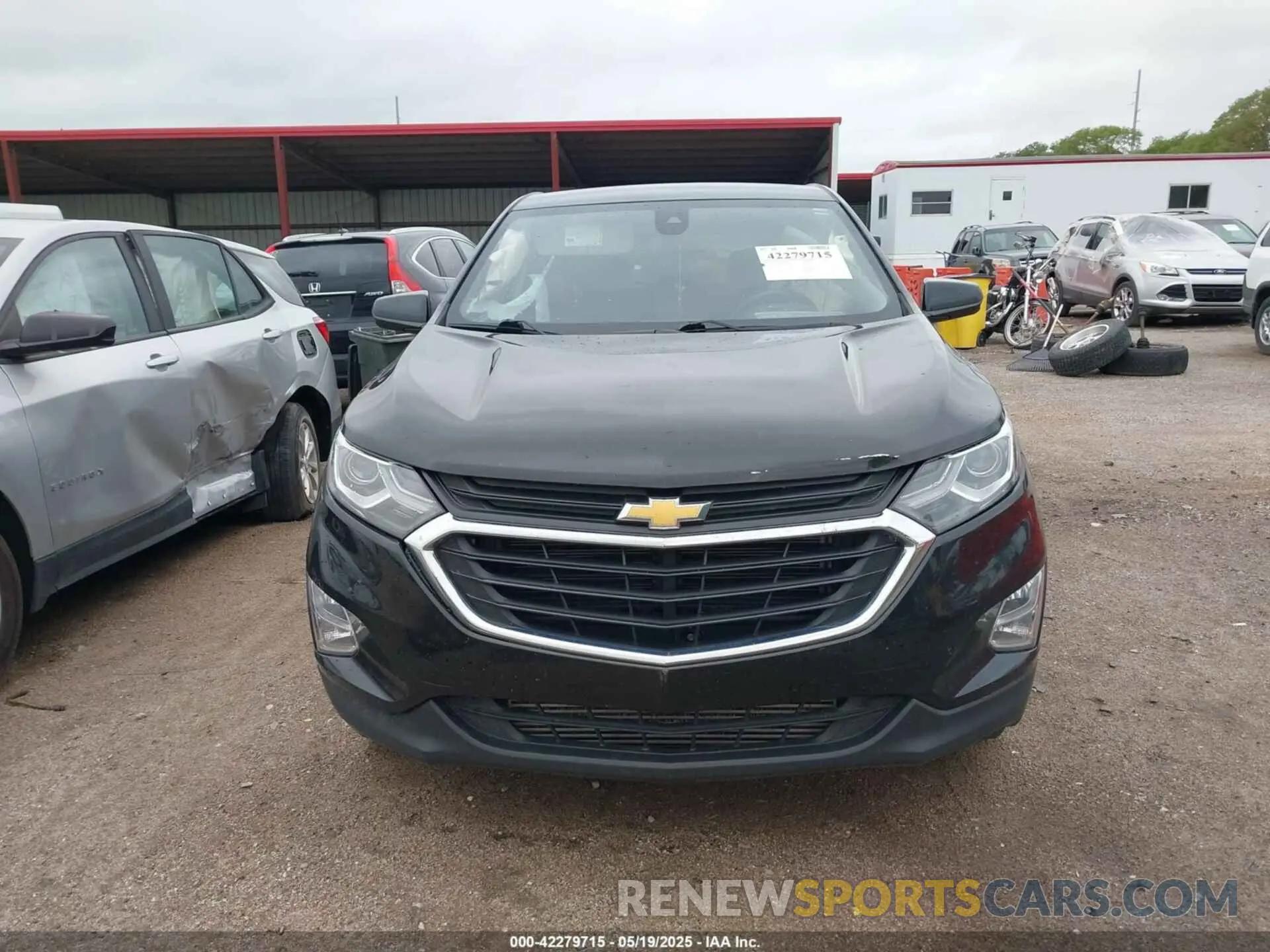 13 Photograph of a damaged car 3GNAXJEV3LL254083 CHEVROLET EQUINOX 2020